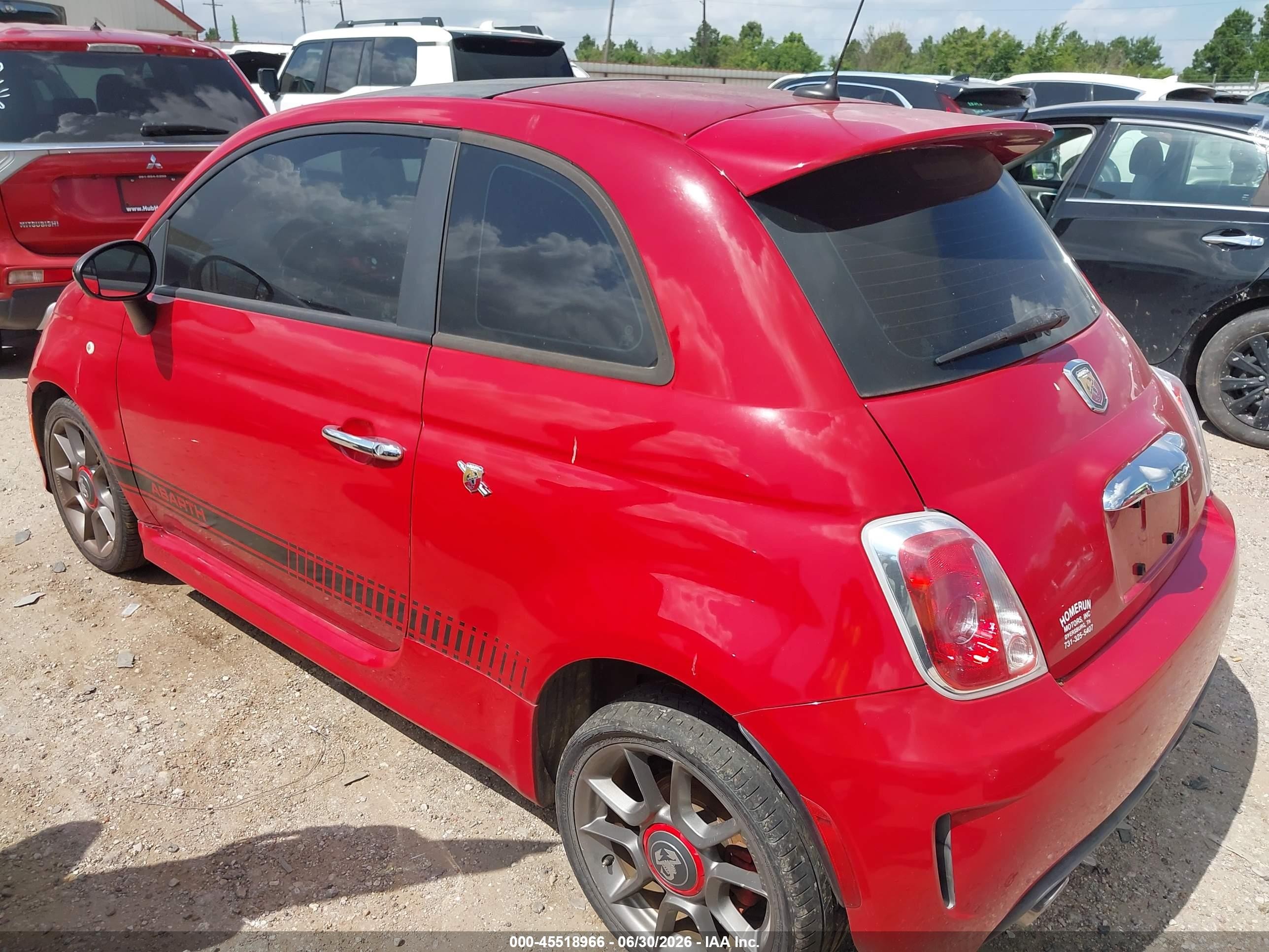 2012 Fiat 500 Abarth Красный vin: 3C3CFFFH2CT380112