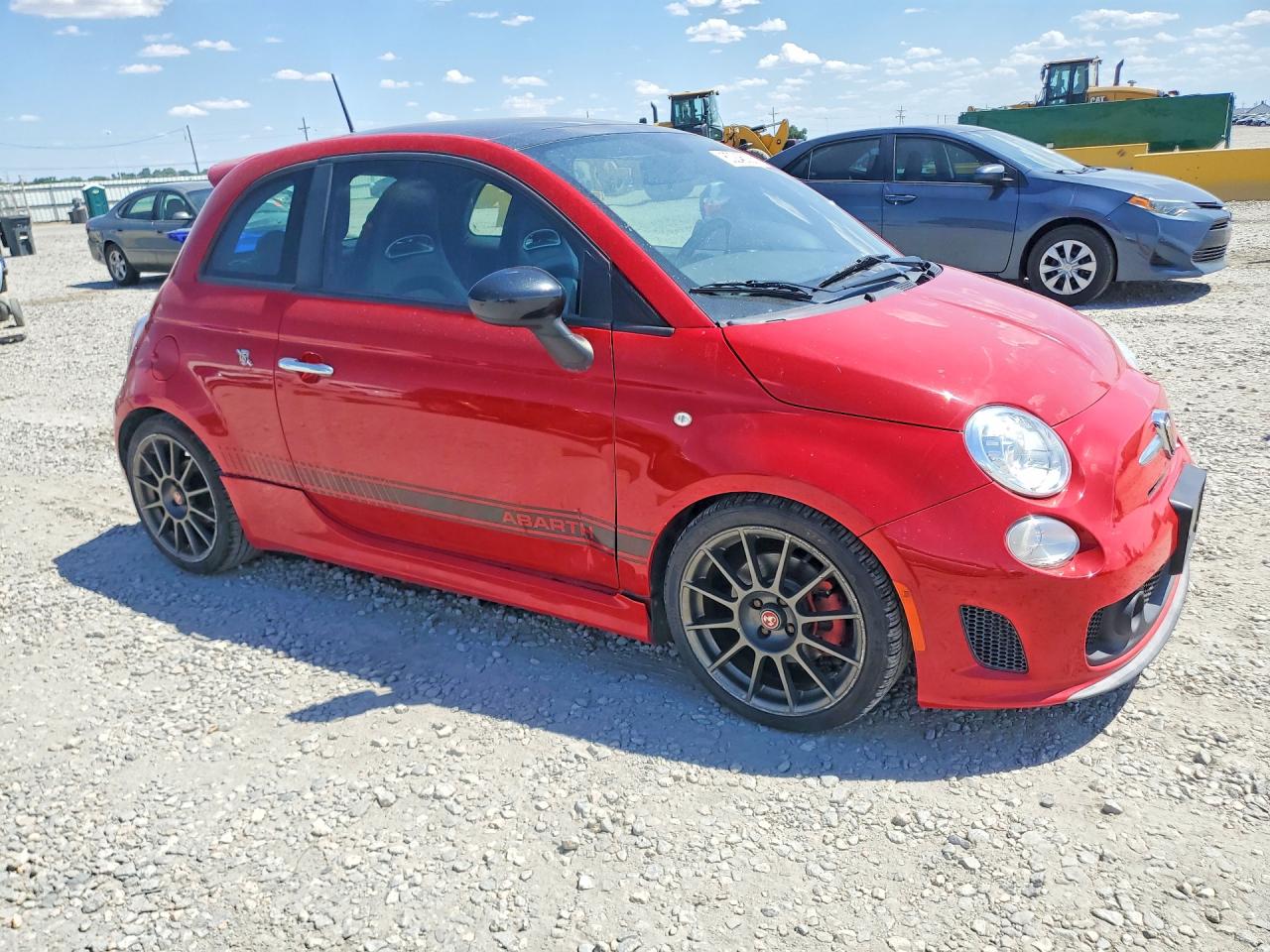 2012 Fiat 500 Abarth Red vin: 3C3CFFFH3CT313891