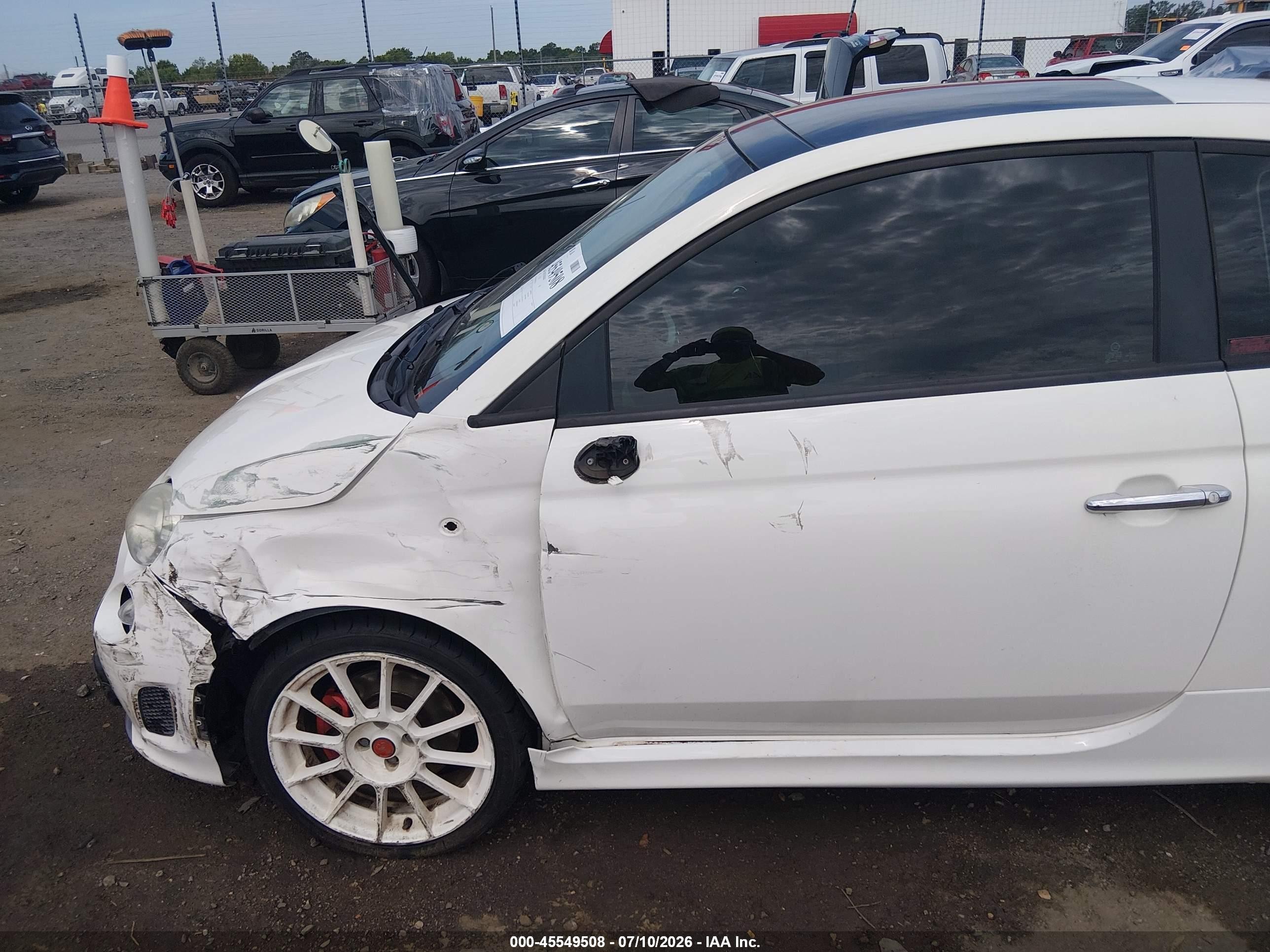 2013 Fiat 500 Abarth White vin: 3C3CFFFH4DT512434