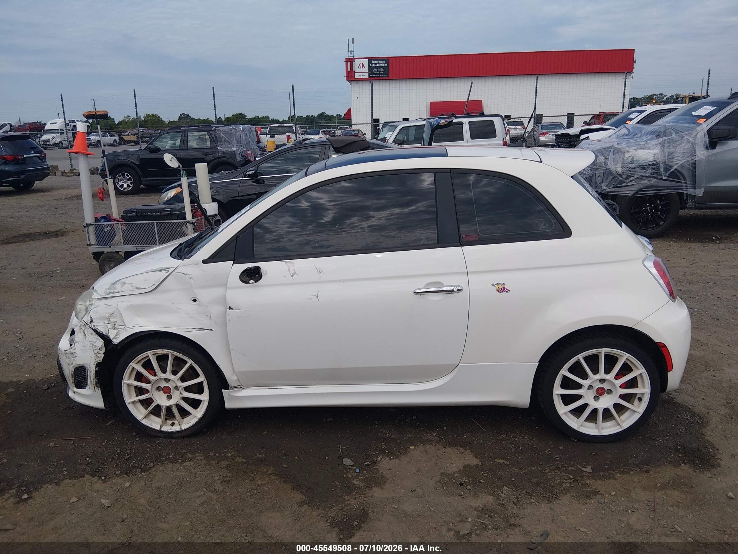 2013 Fiat 500 Abarth White vin: 3C3CFFFH4DT512434