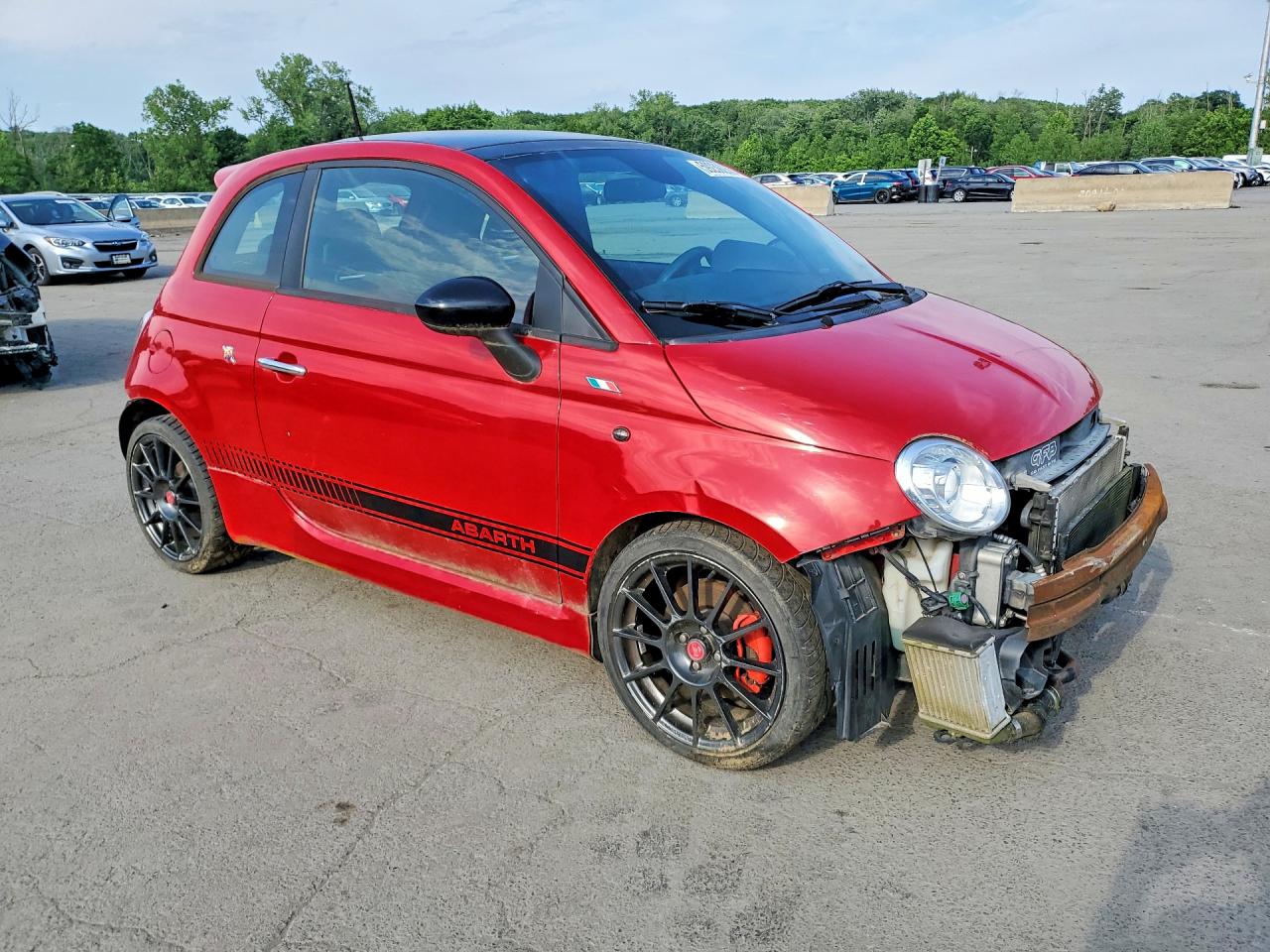 2015 Fiat 500 Abarth Red vin: 3C3CFFFH5FT576338