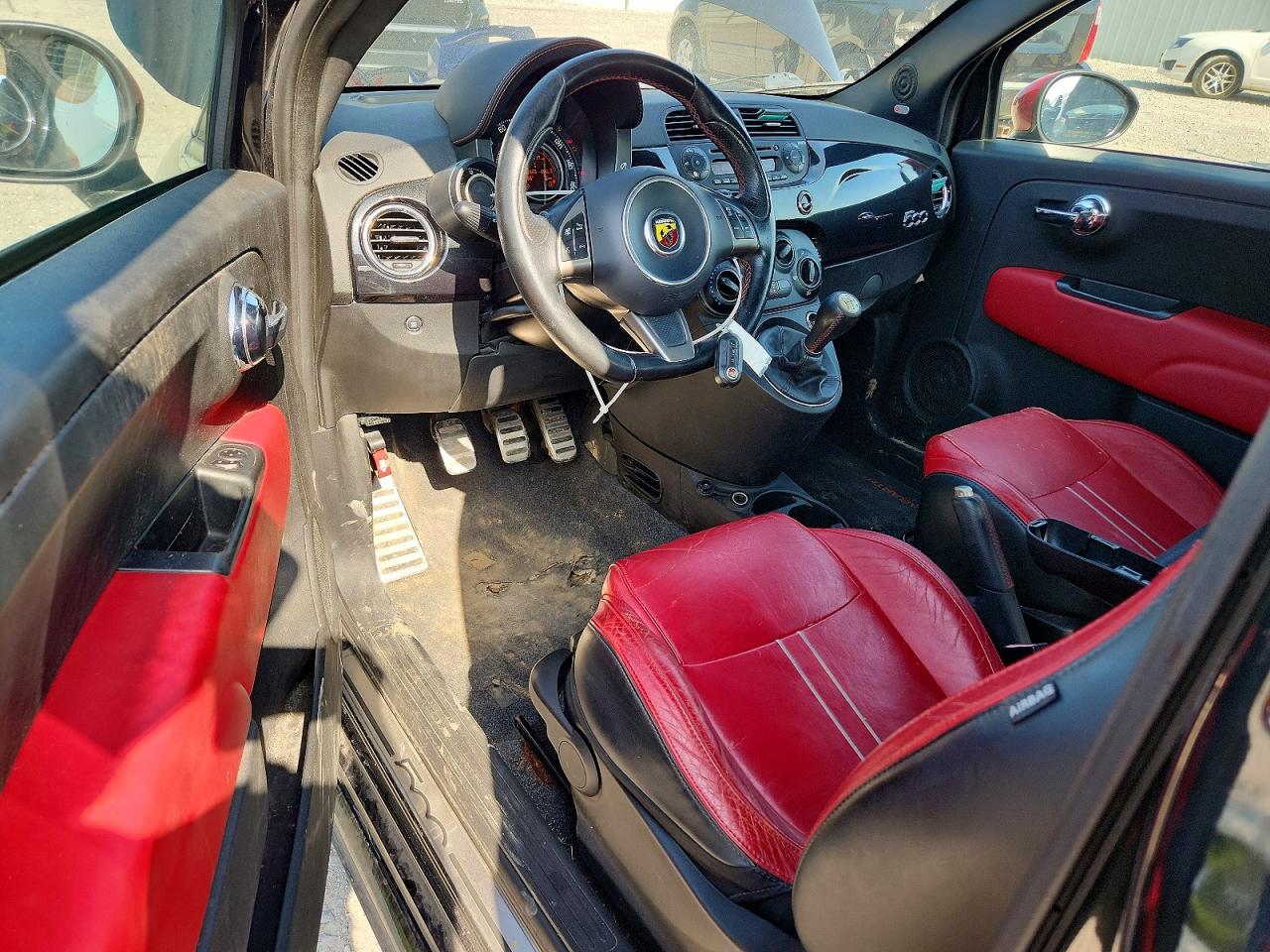 2013 Fiat 500 Abarth Black vin: 3C3CFFFH6DT613605