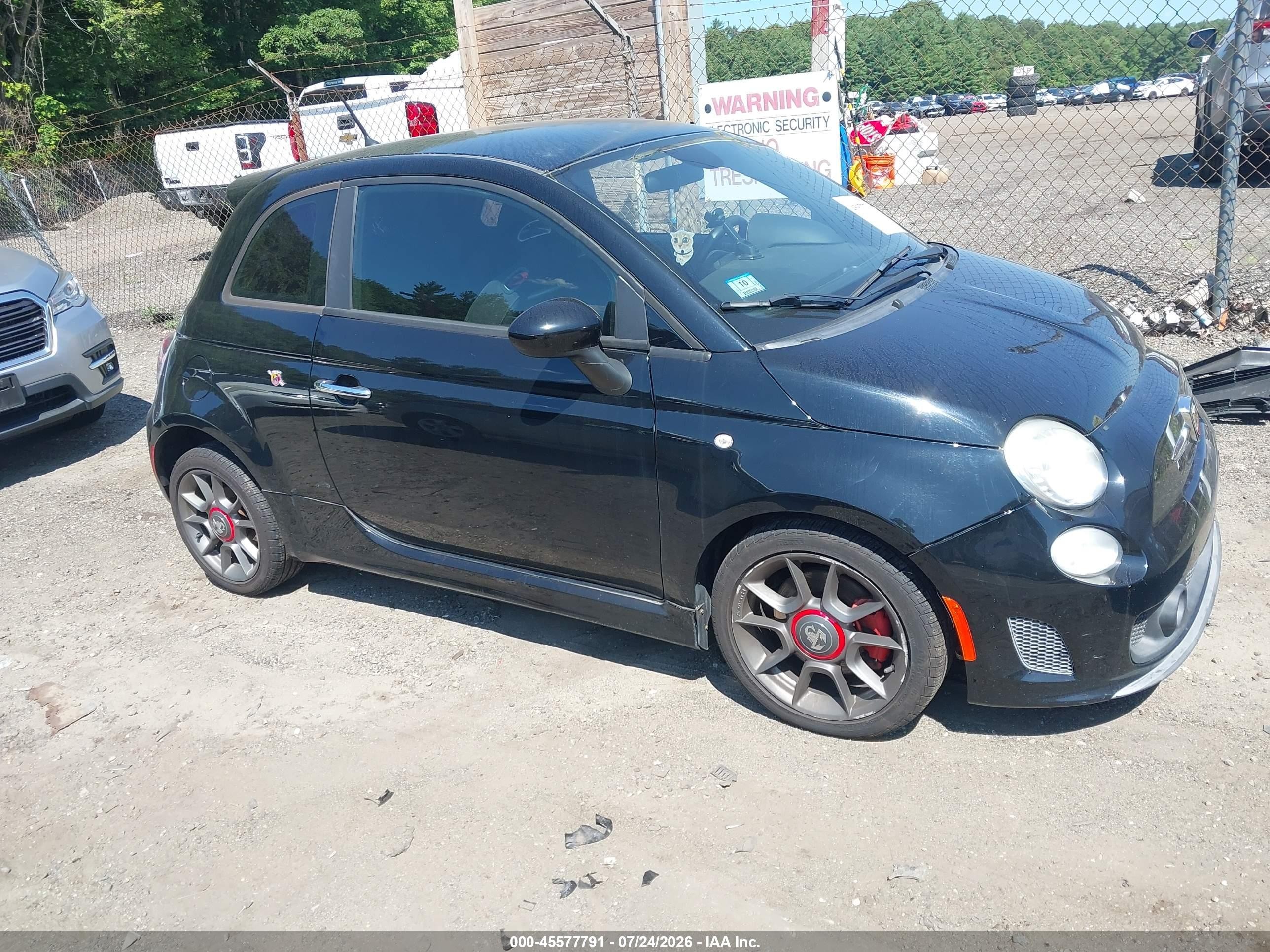 2015 Fiat 500 Abarth Black vin: 3C3CFFFH8FT590363