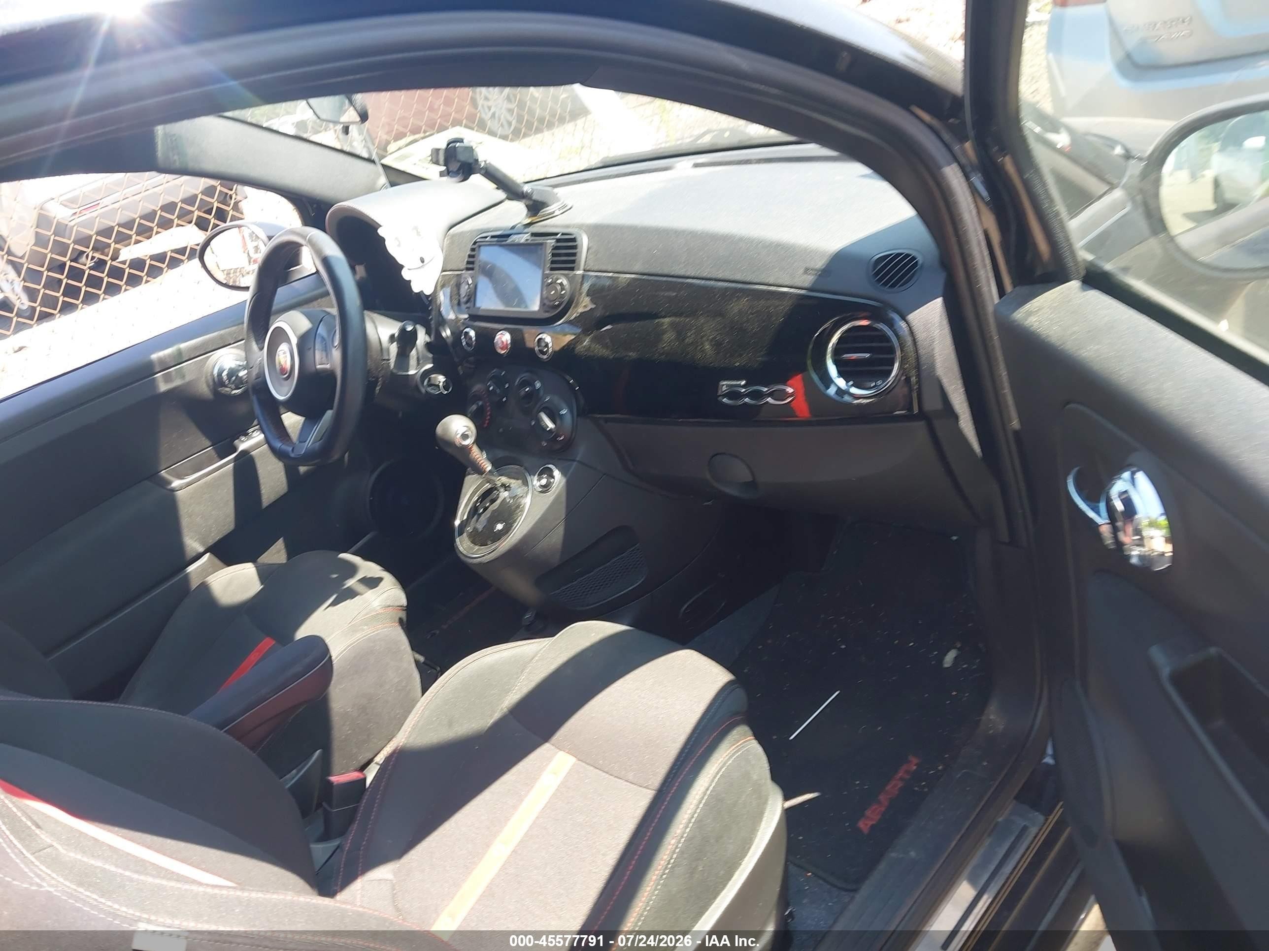 2015 Fiat 500 Abarth Black vin: 3C3CFFFH8FT590363