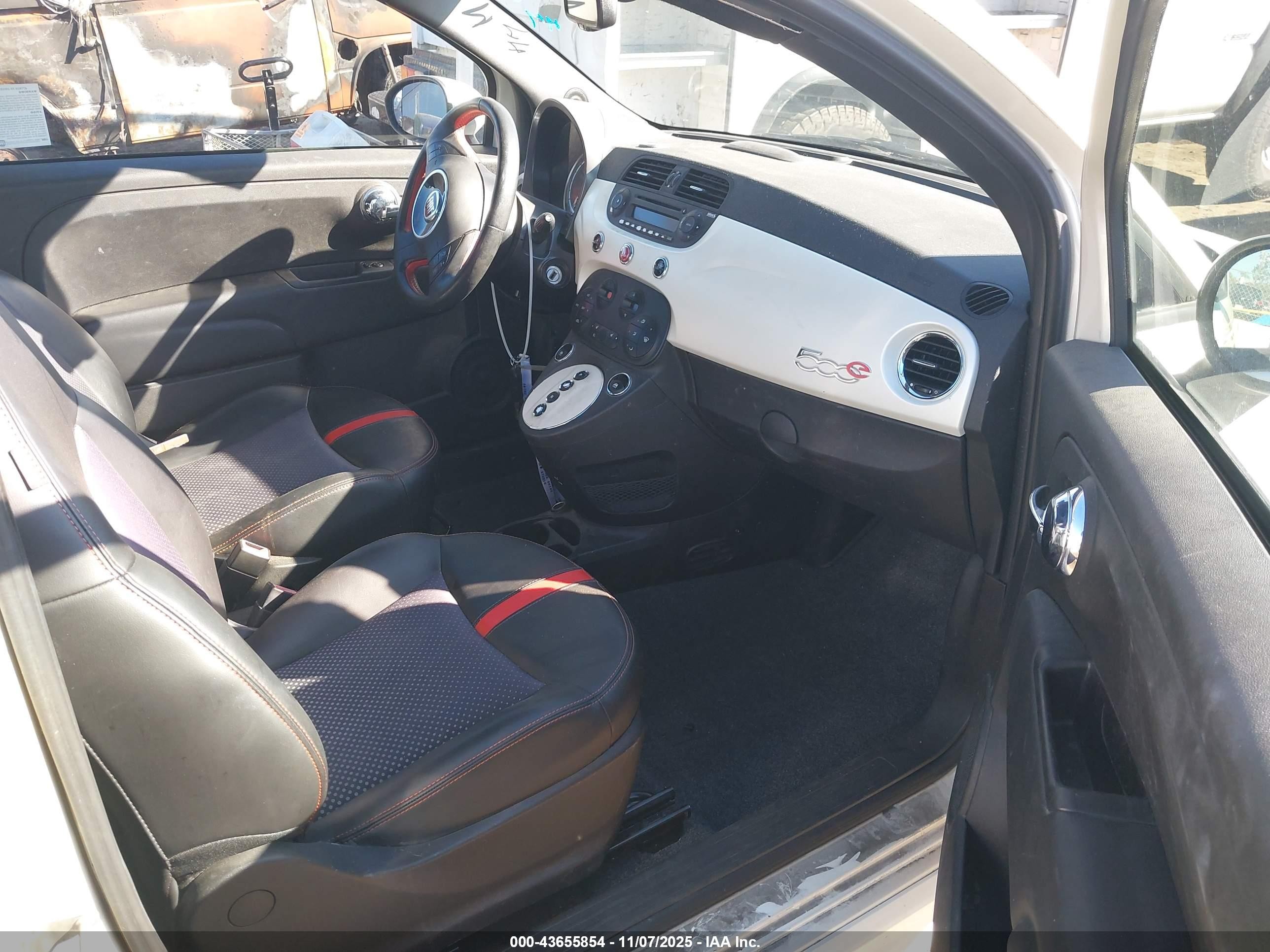 2013 Fiat 500e Battery Electric White vin: 3C3CFFGE0DT681547