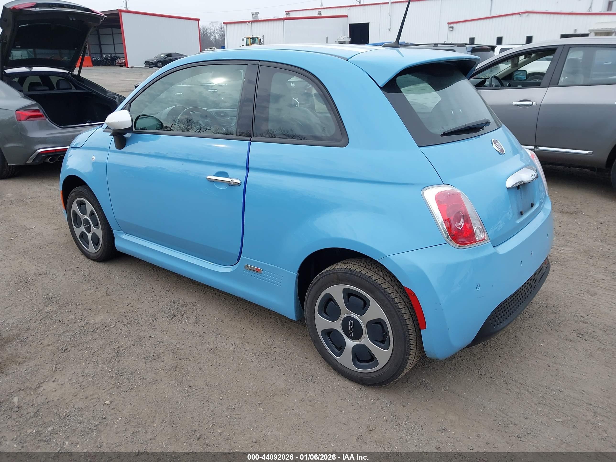 2015 Fiat 500e Battery Electric Light Blue vin: 3C3CFFGE1FT575966