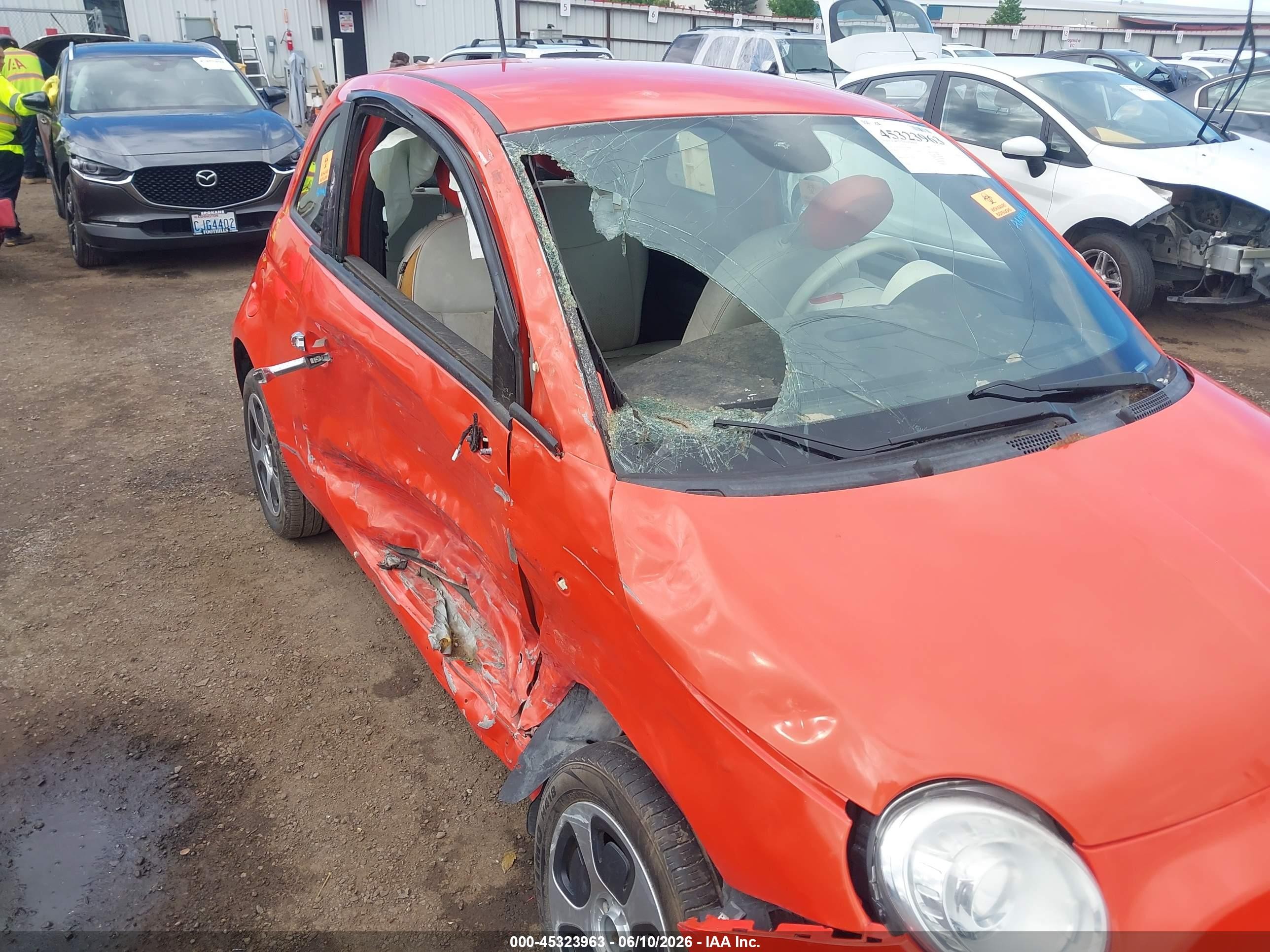 2013 Fiat 500e Battery Electric Orange vin: 3C3CFFGE2DT604601