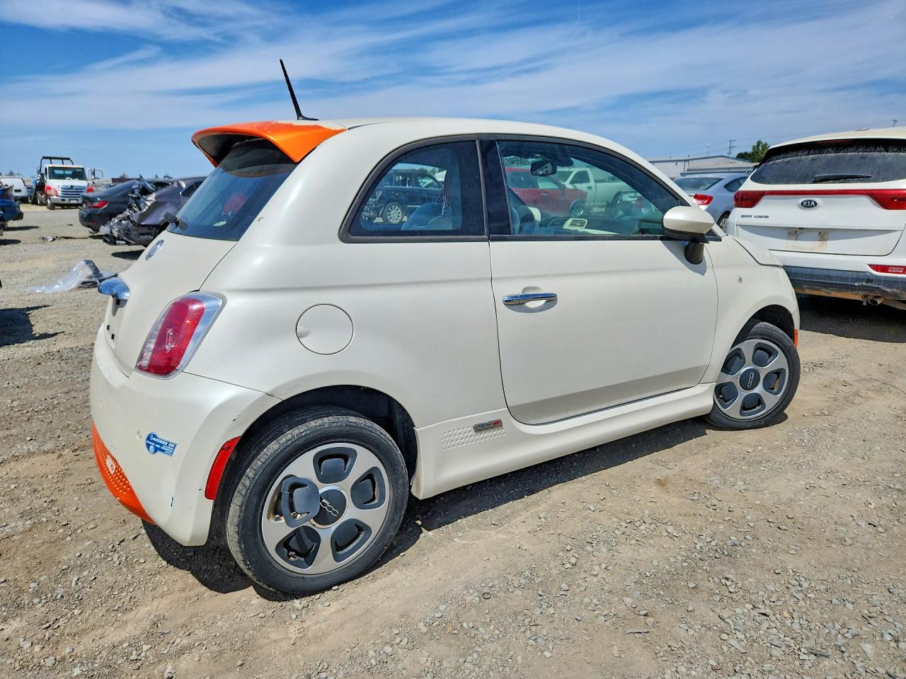 2014 Fiat 500 Electric White vin: 3C3CFFGE3ET172733