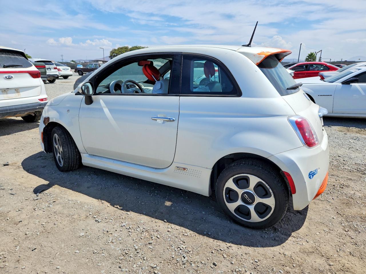 2014 Fiat 500 Electric White vin: 3C3CFFGE3ET172733