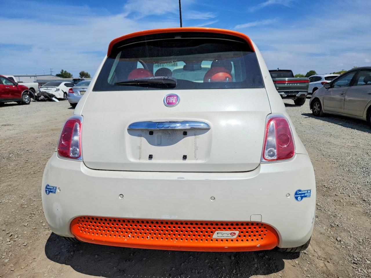 2014 Fiat 500 Electric White vin: 3C3CFFGE3ET172733