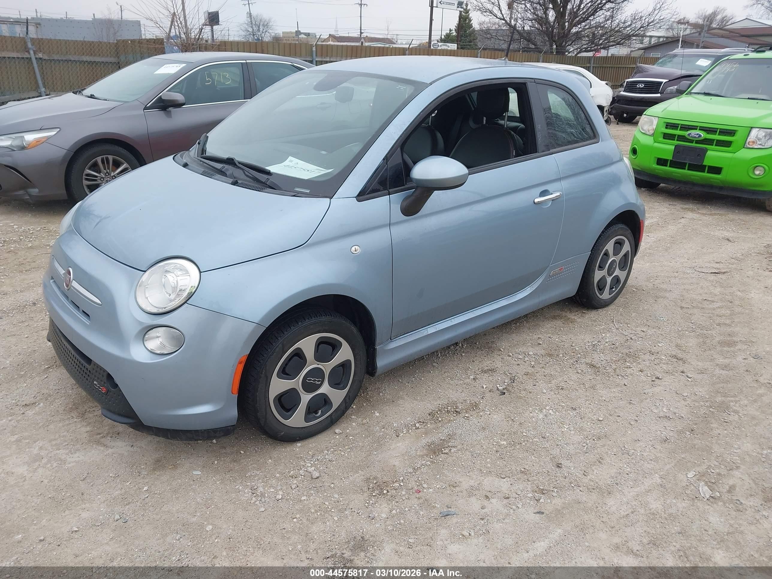 2015 Fiat 500e Battery Electric Light Blue vin: 3C3CFFGE3FT685398