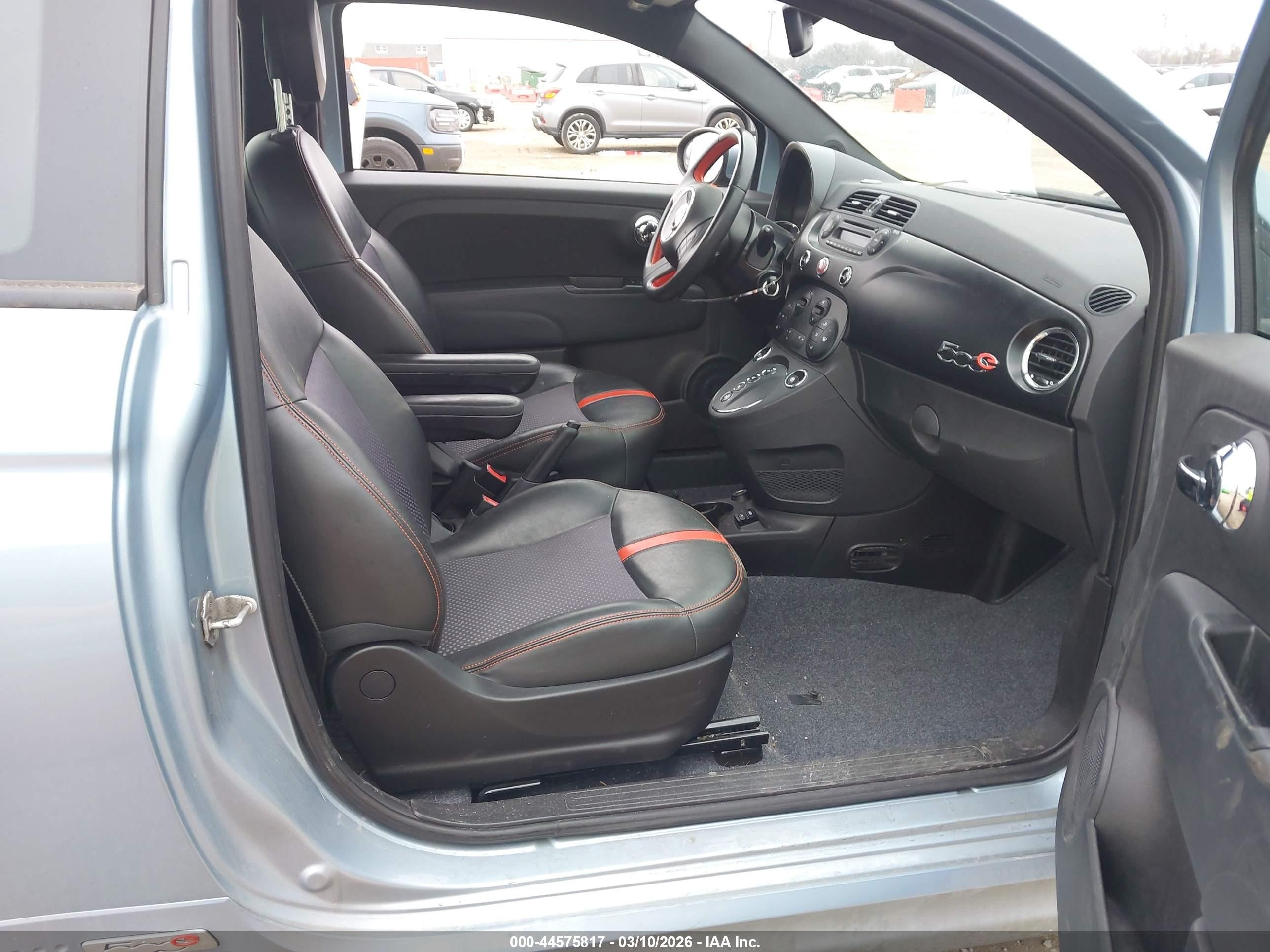2015 Fiat 500e Battery Electric Light Blue vin: 3C3CFFGE3FT685398