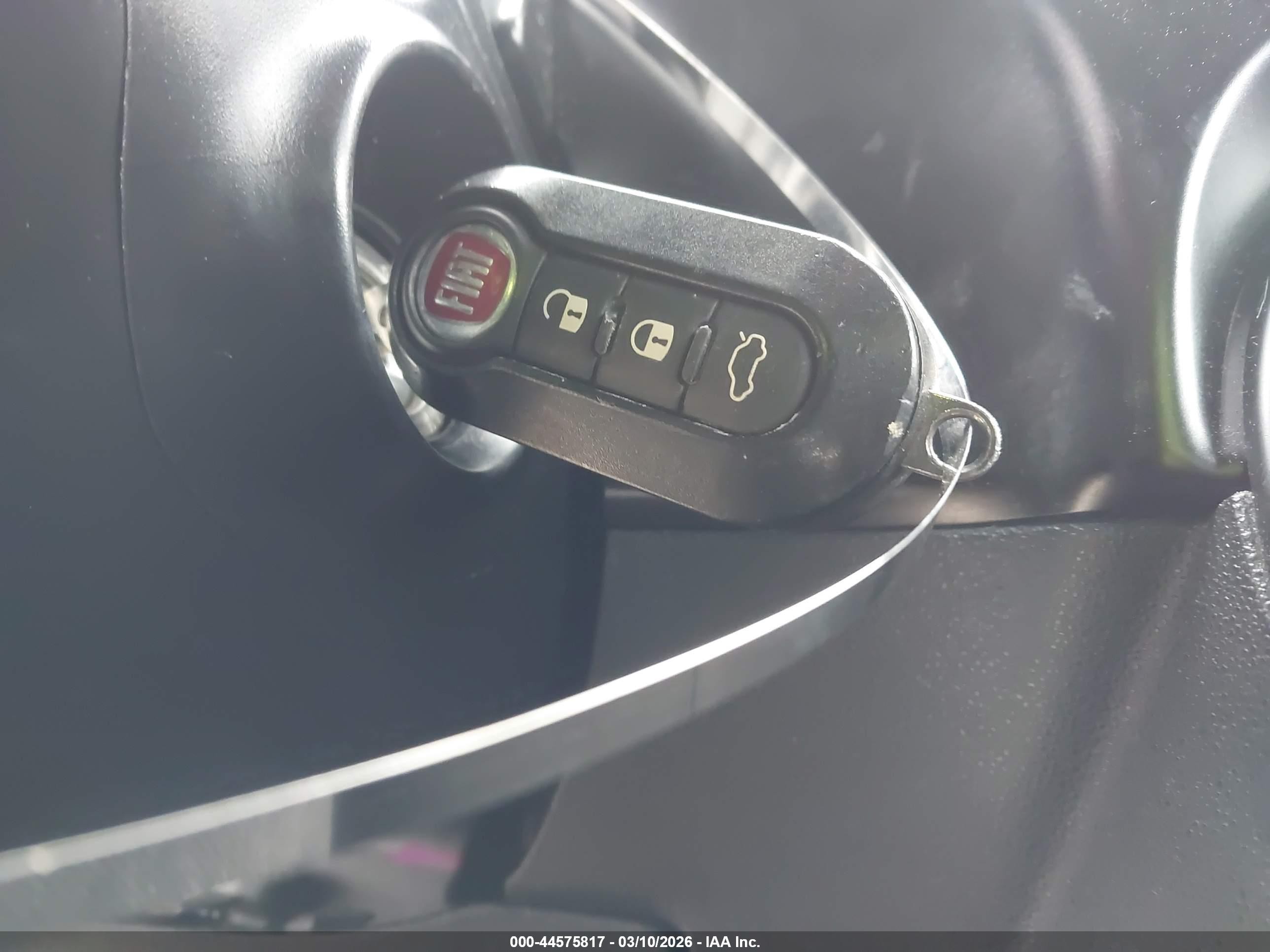 2015 Fiat 500e Battery Electric Light Blue vin: 3C3CFFGE3FT685398