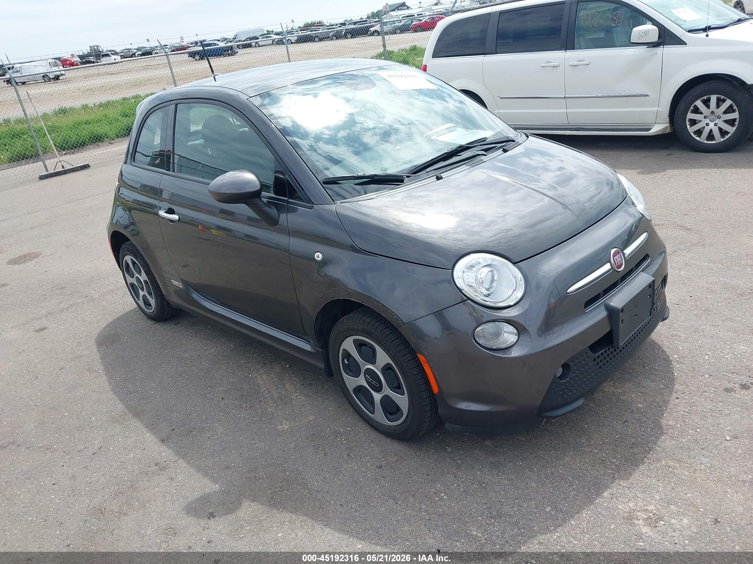 2015 Fiat 500e Battery Electric Gray vin: 3C3CFFGE6FT732861