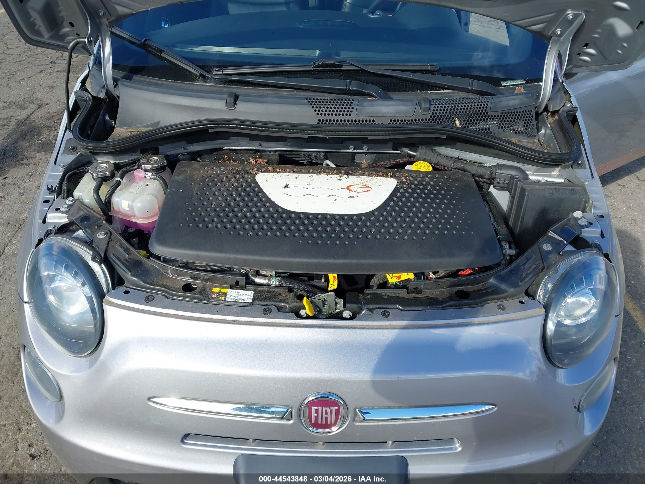 2015 Fiat 500e Battery Electric Silver vin: 3C3CFFGE7FT695450