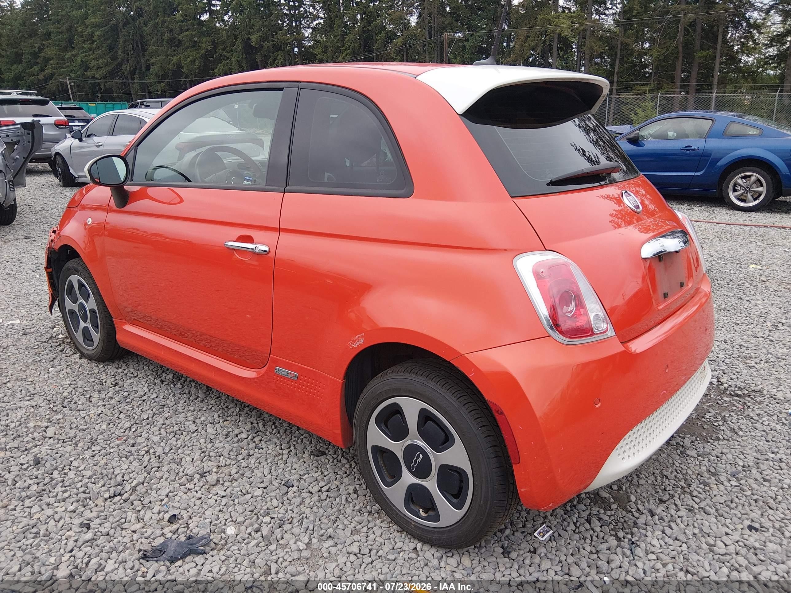2015 Fiat 500e Battery Electric Orange vin: 3C3CFFGE9FT503266
