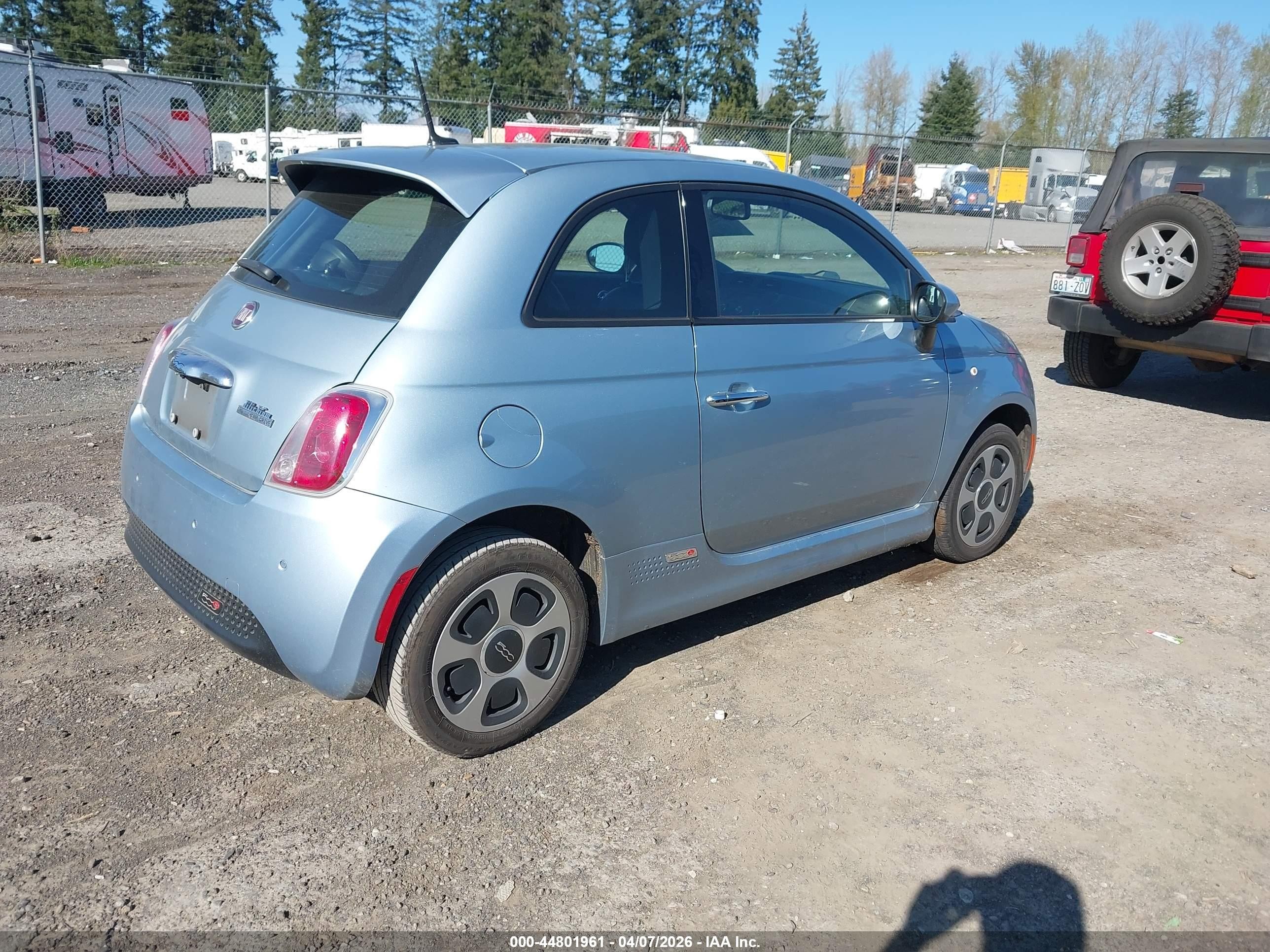 2015 Fiat 500e Battery Electric Light Blue vin: 3C3CFFGEXFT503082