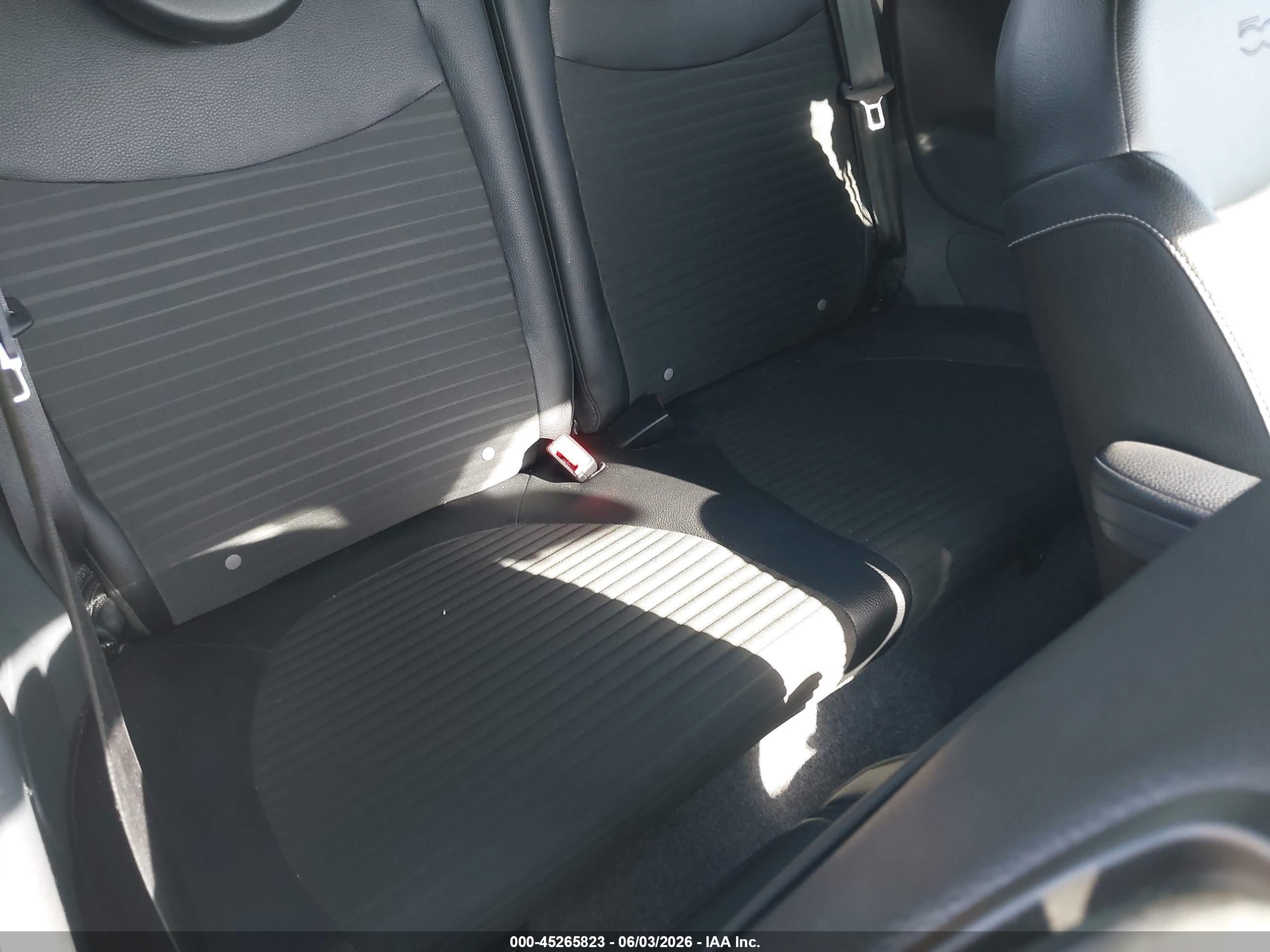 2015 Fiat 500 Turbo White vin: 3C3CFFHH0FT690129