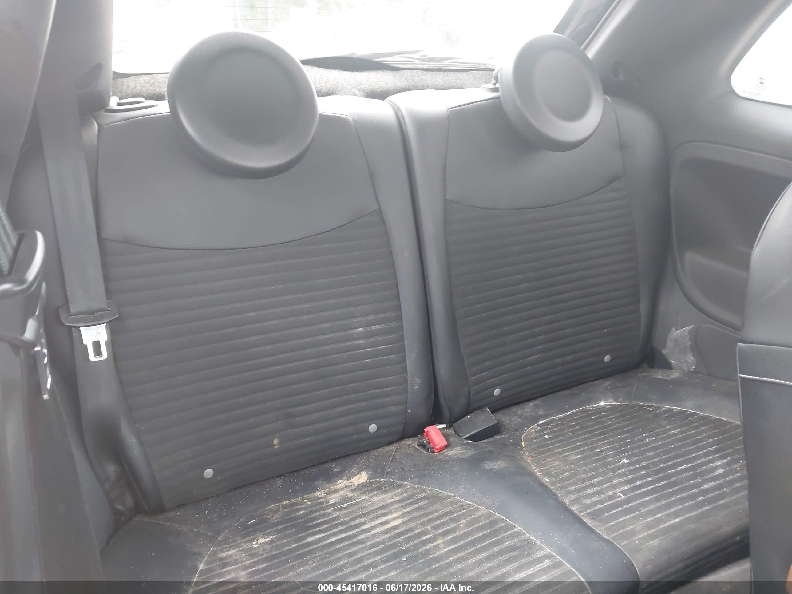 2015 Fiat 500 Turbo Black vin: 3C3CFFHHXFT534700