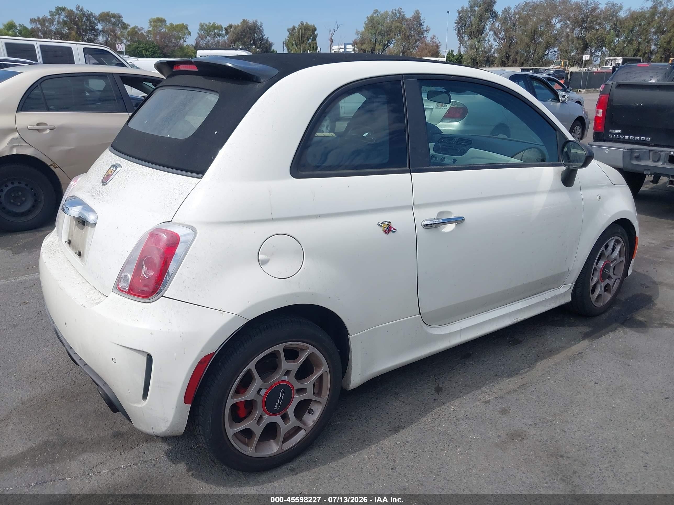 2013 Fiat 500c Abarth White vin: 3C3CFFJH3DT633964