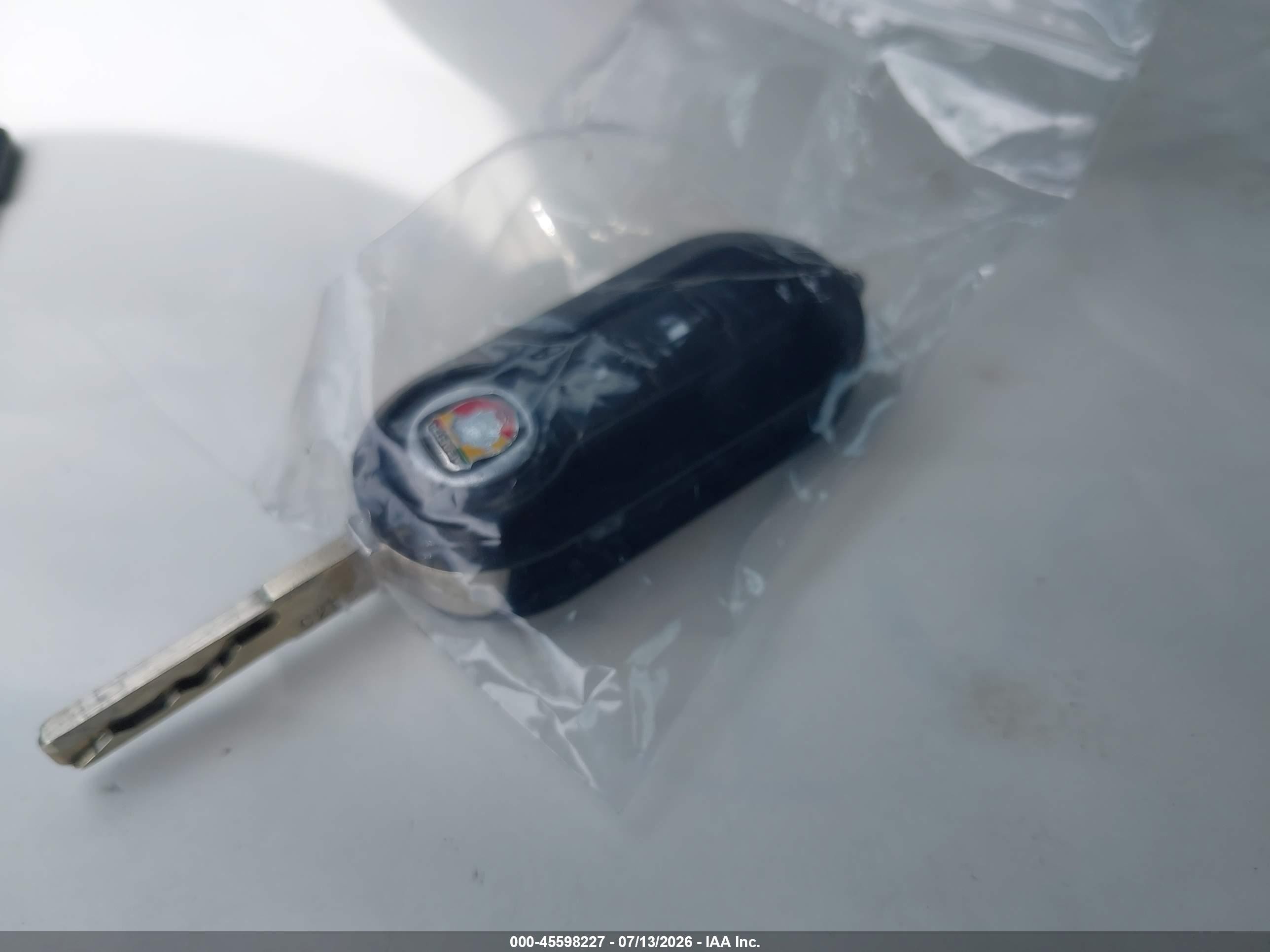 2013 Fiat 500c Abarth White vin: 3C3CFFJH3DT633964