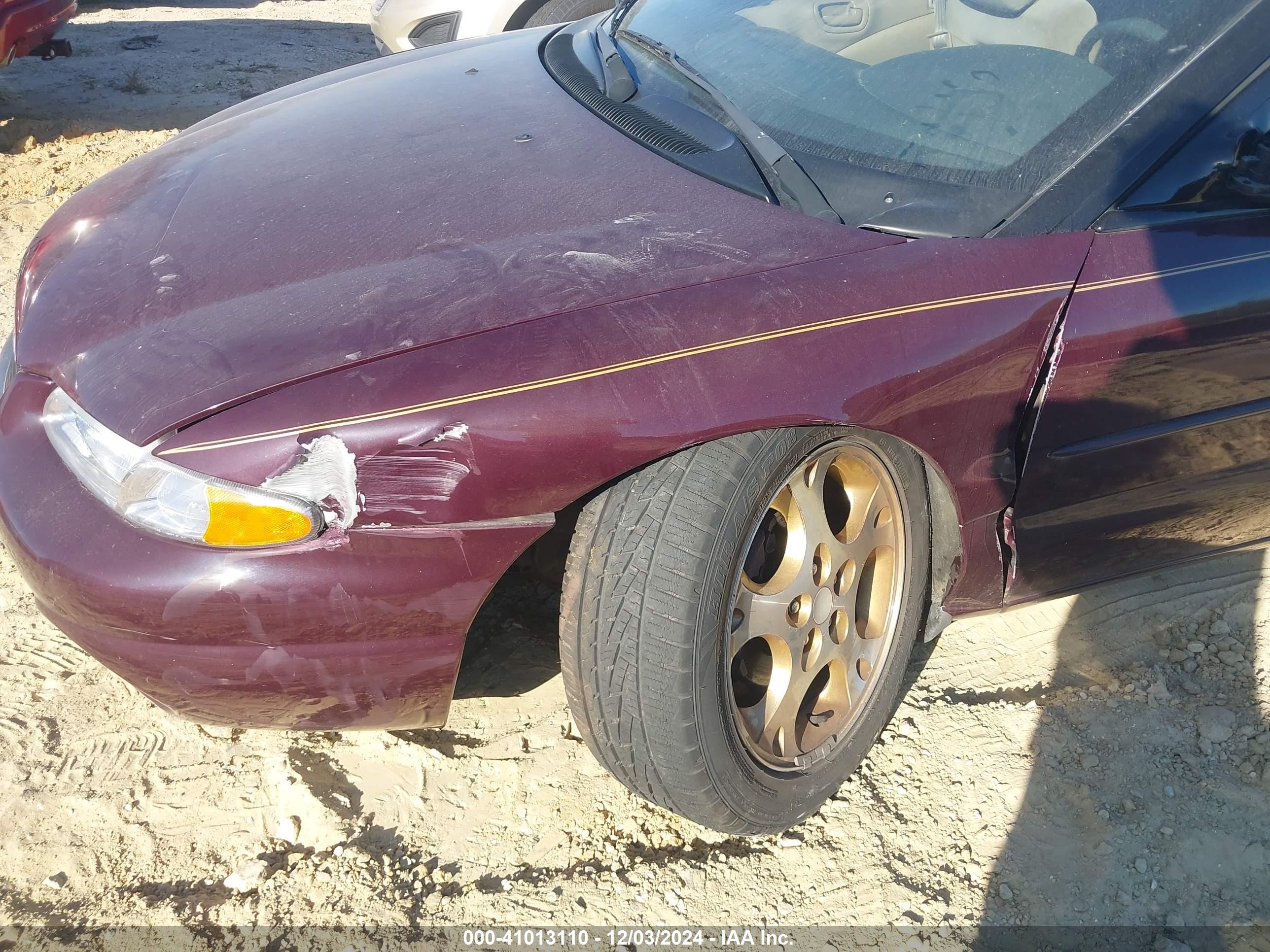 Precio e Historial 1999 Chrysler Sebring Jxi 2.5l V-6 168hp vin