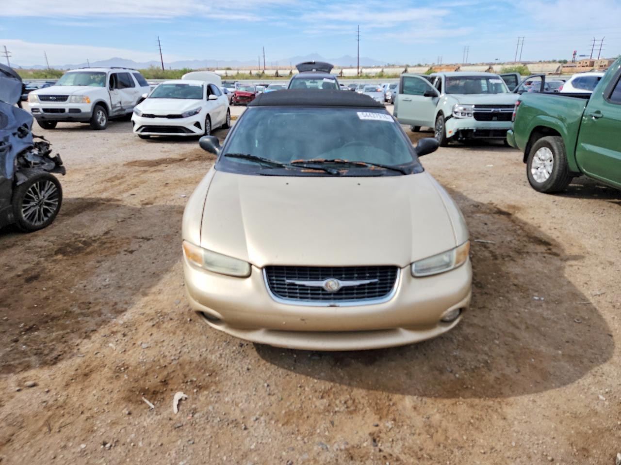 2000 Chrysler Sebring Jxi Gold vin: 3C3EL55H6YT239807