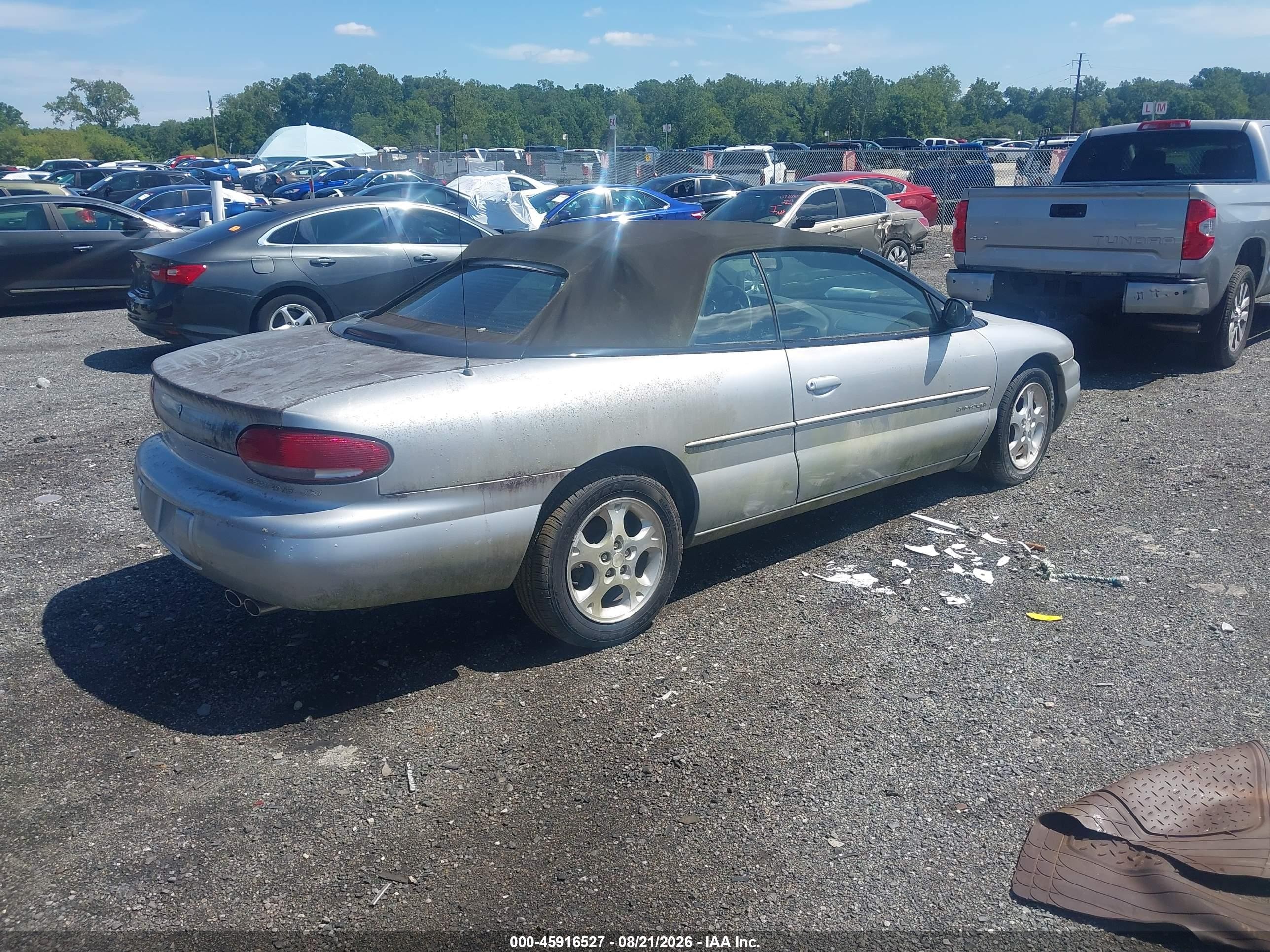 2000 Chrysler Sebring Jxi Silver vin: 3C3EL55H9YT239042