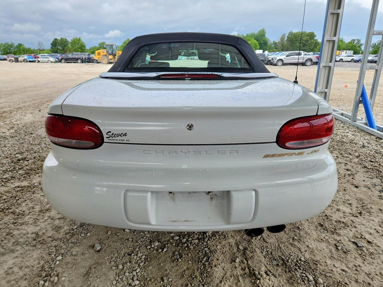 2000 Chrysler Sebring Jxi White vin: 3C3EL55H9YT239168
