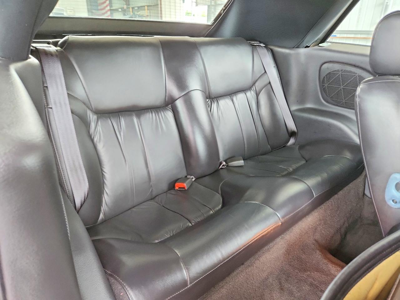 2000 Chrysler Sebring Jxi White vin: 3C3EL55H9YT239168