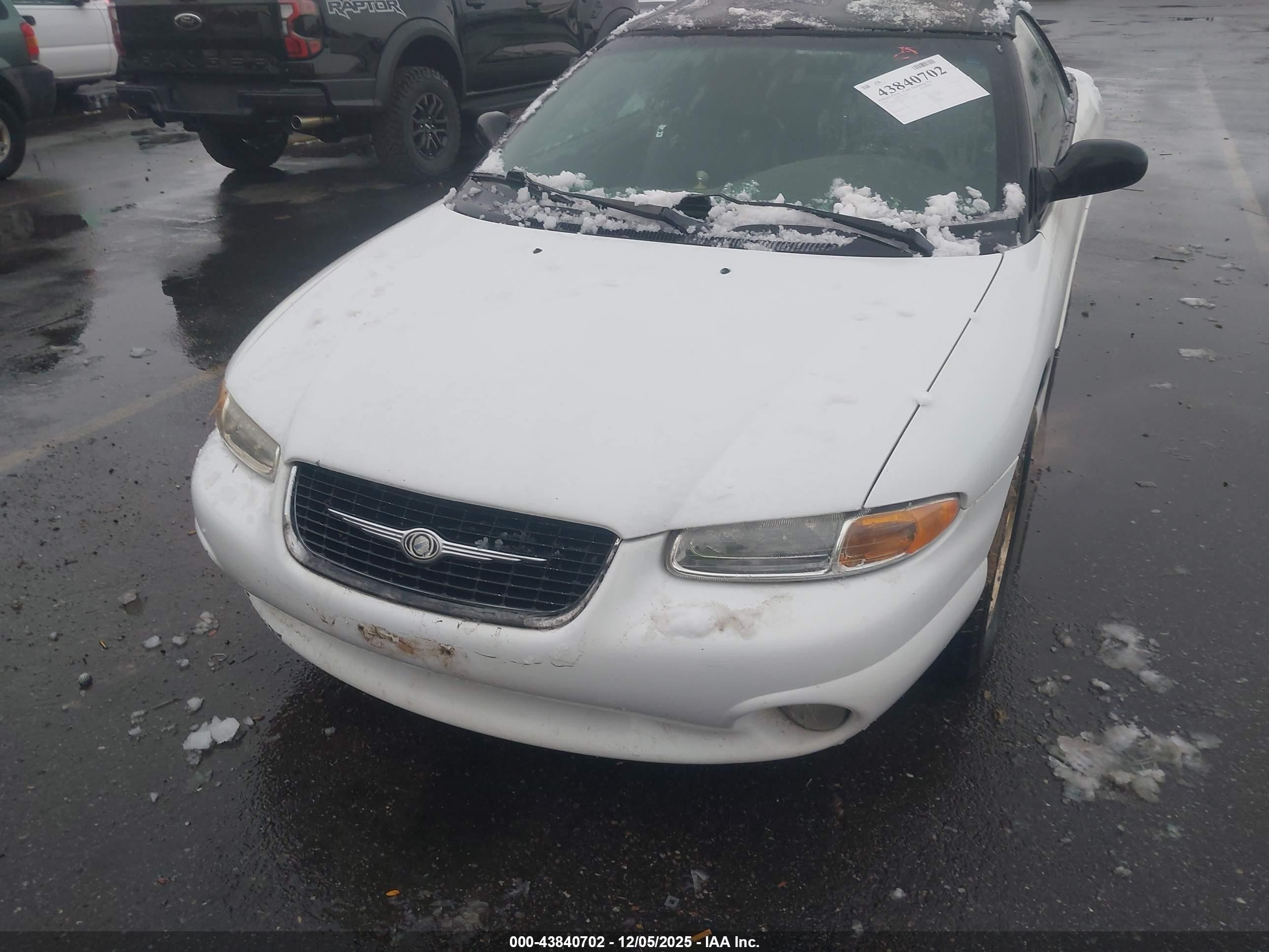 1999 Chrysler Sebring Jxi White vin: 3C3EL55HXXT553202