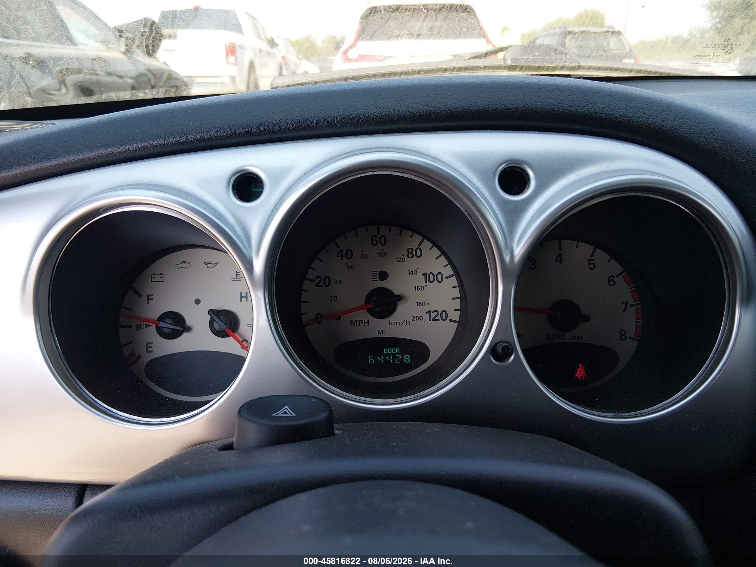 2005 Chrysler Pt Cruiser   Silver vin: 3C3EY45X15T604361