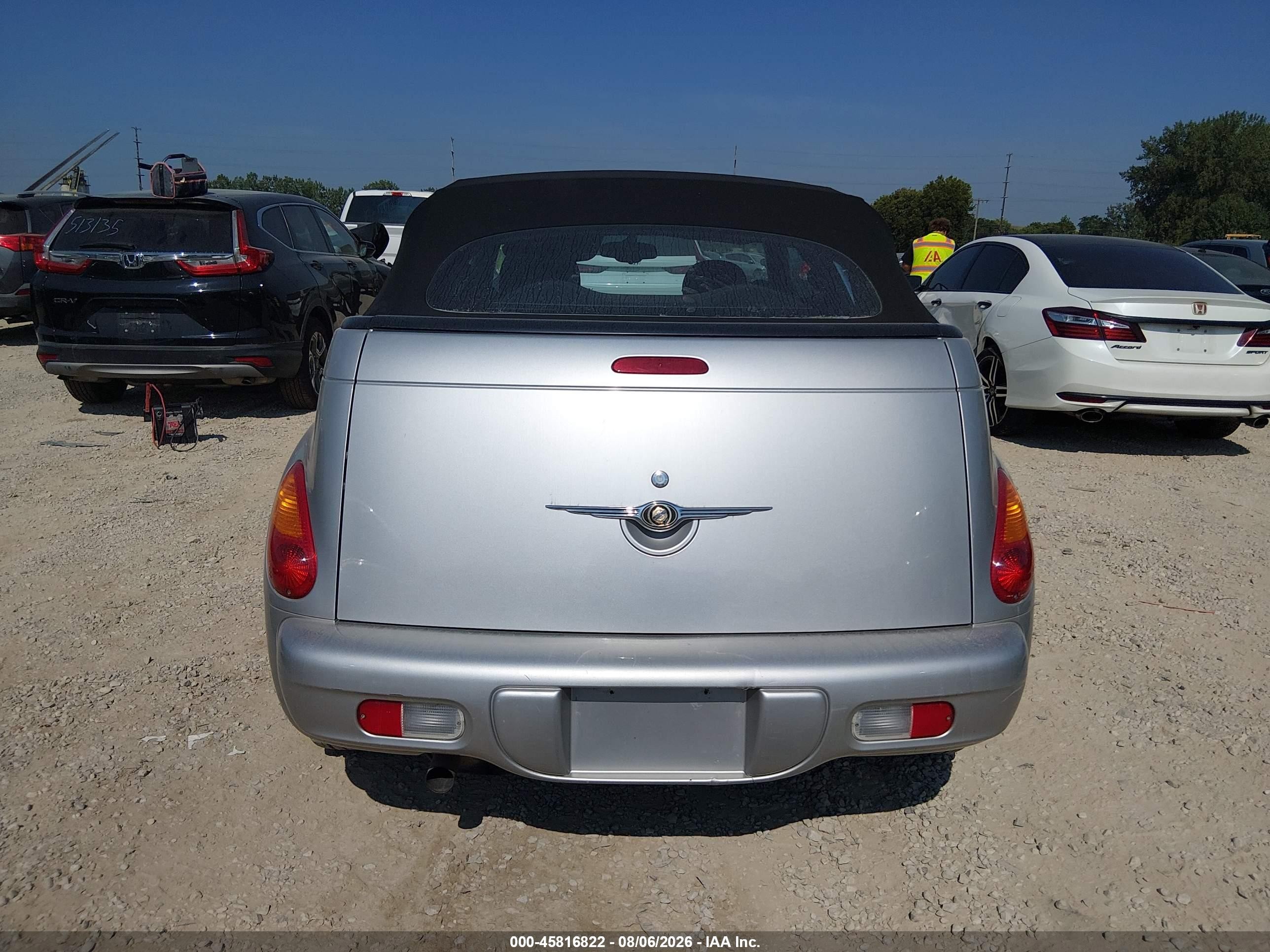 2005 Chrysler Pt Cruiser   Silver vin: 3C3EY45X15T604361