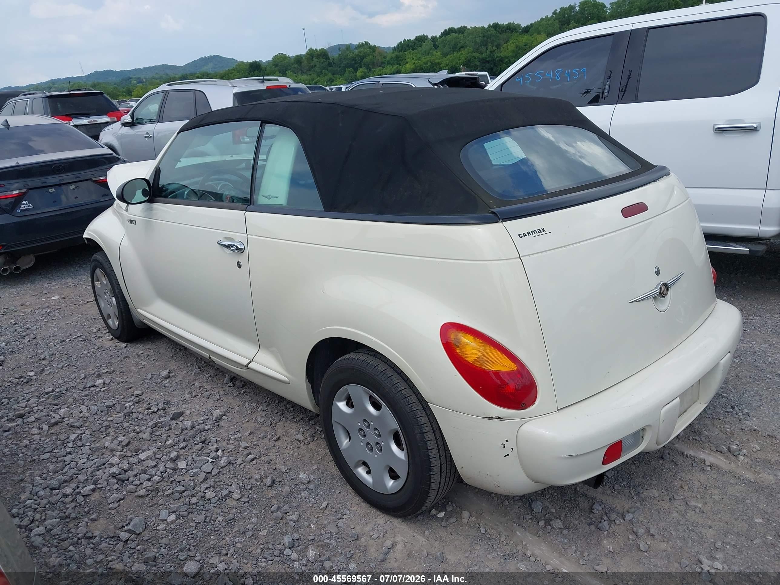 2005 Chrysler Pt Cruiser   Cream vin: 3C3EY45X35T615734