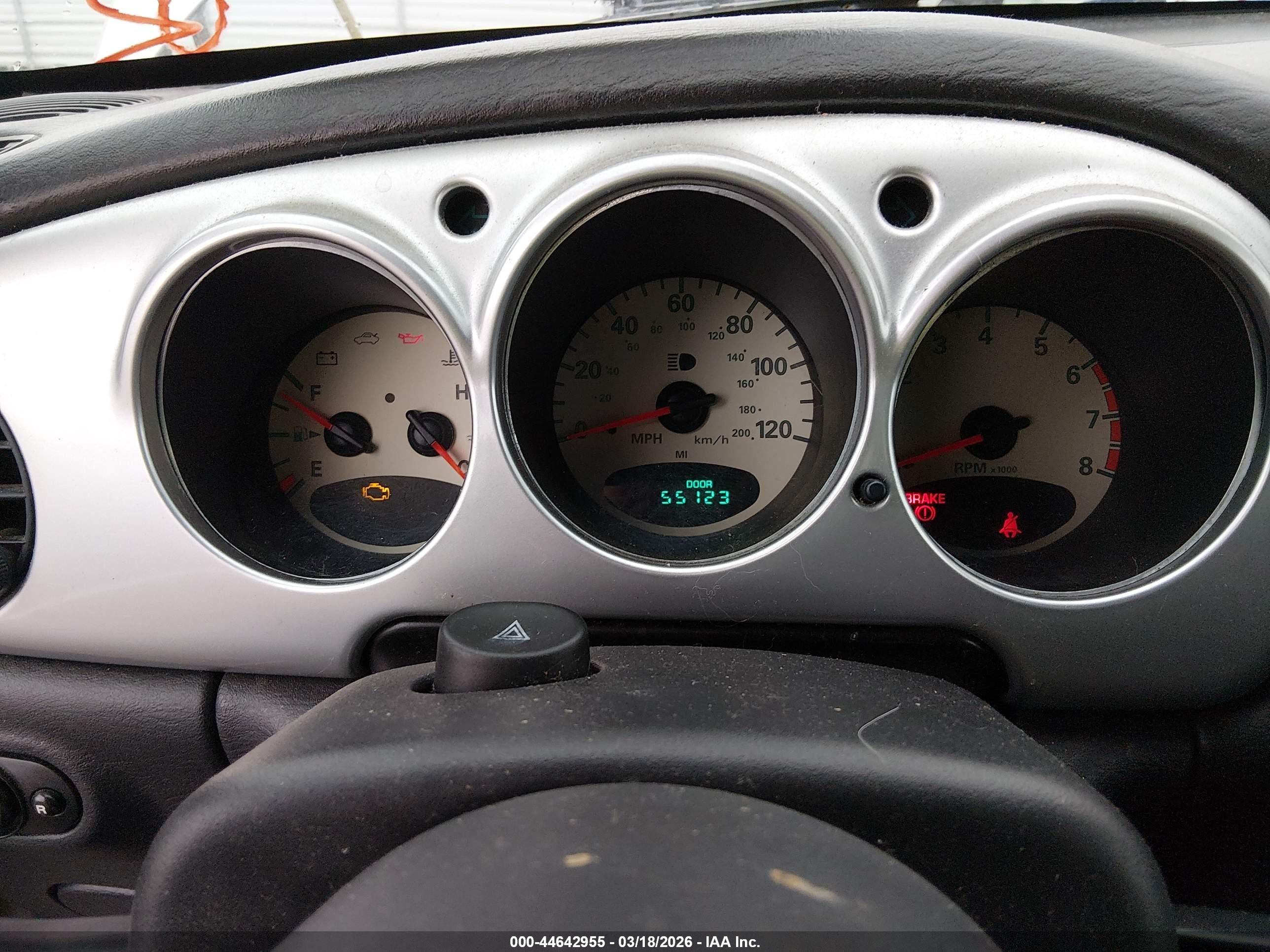 2005 Chrysler Pt Cruiser Touring Серебряный vin: 3C3EY55E65T290792