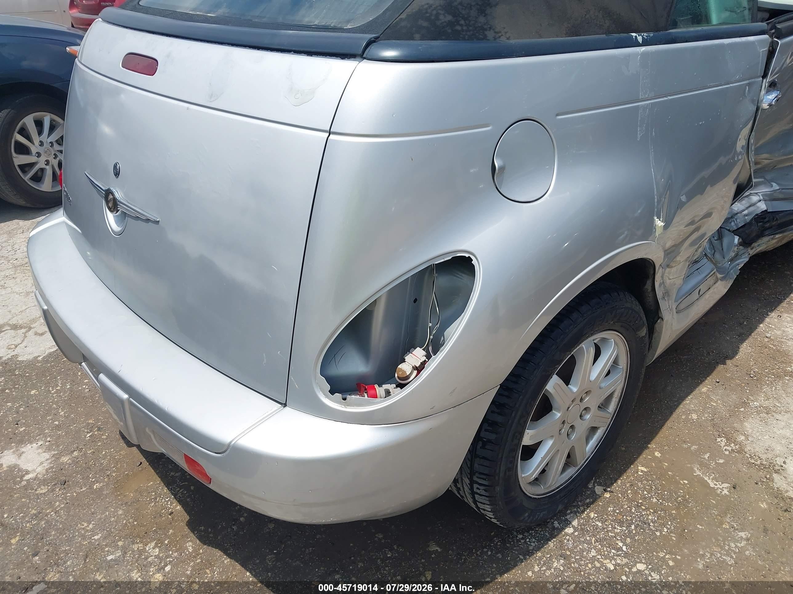 2007 Chrysler Pt Cruiser   Silver vin: 3C3JY45X57T550869