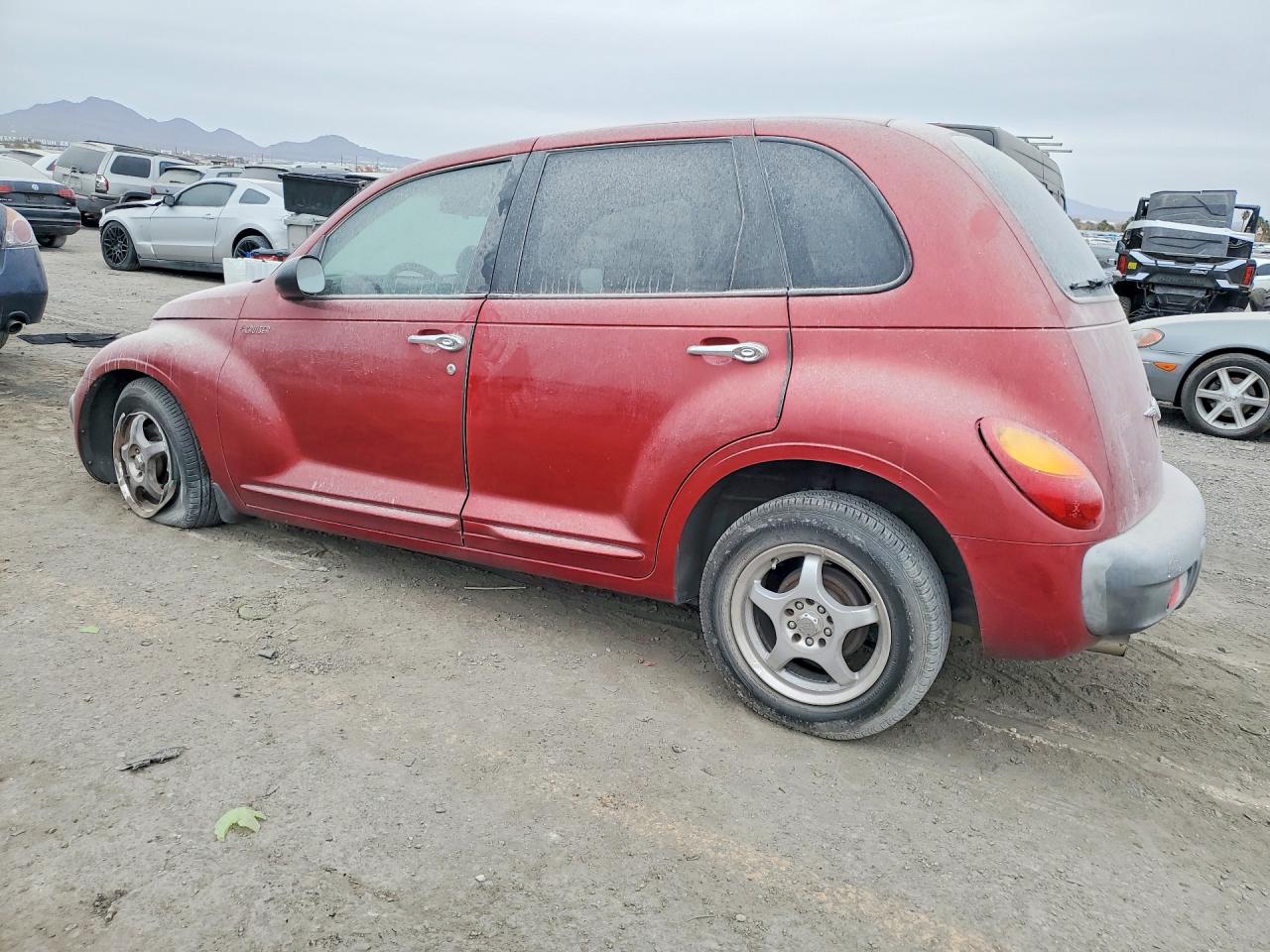 2002 Chrysler Pt Cruiser Classic Red vin: 3C4FY48B02T309263