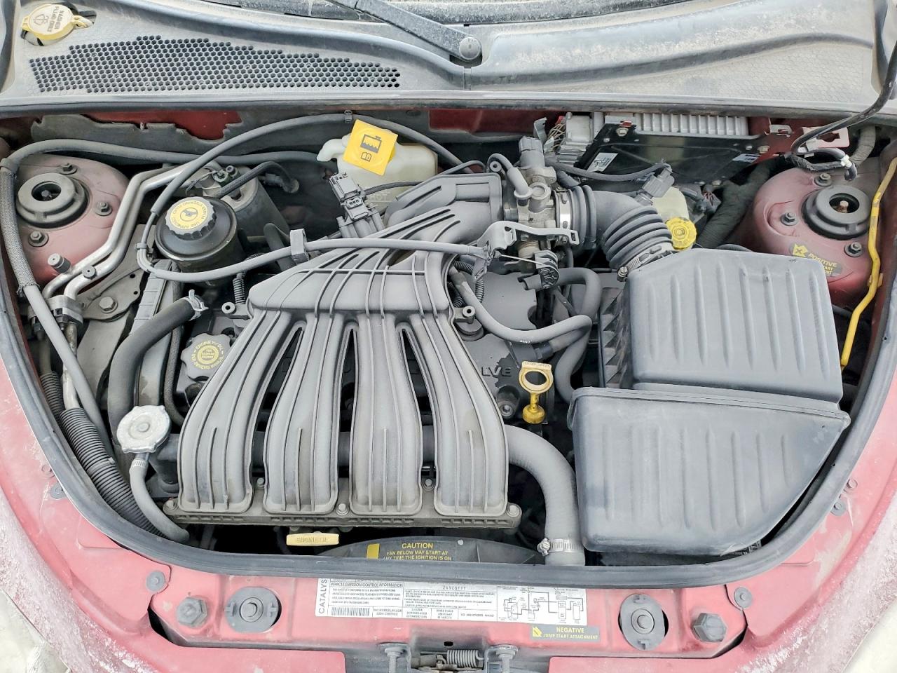 2002 Chrysler Pt Cruiser Classic Red vin: 3C4FY48B02T309263