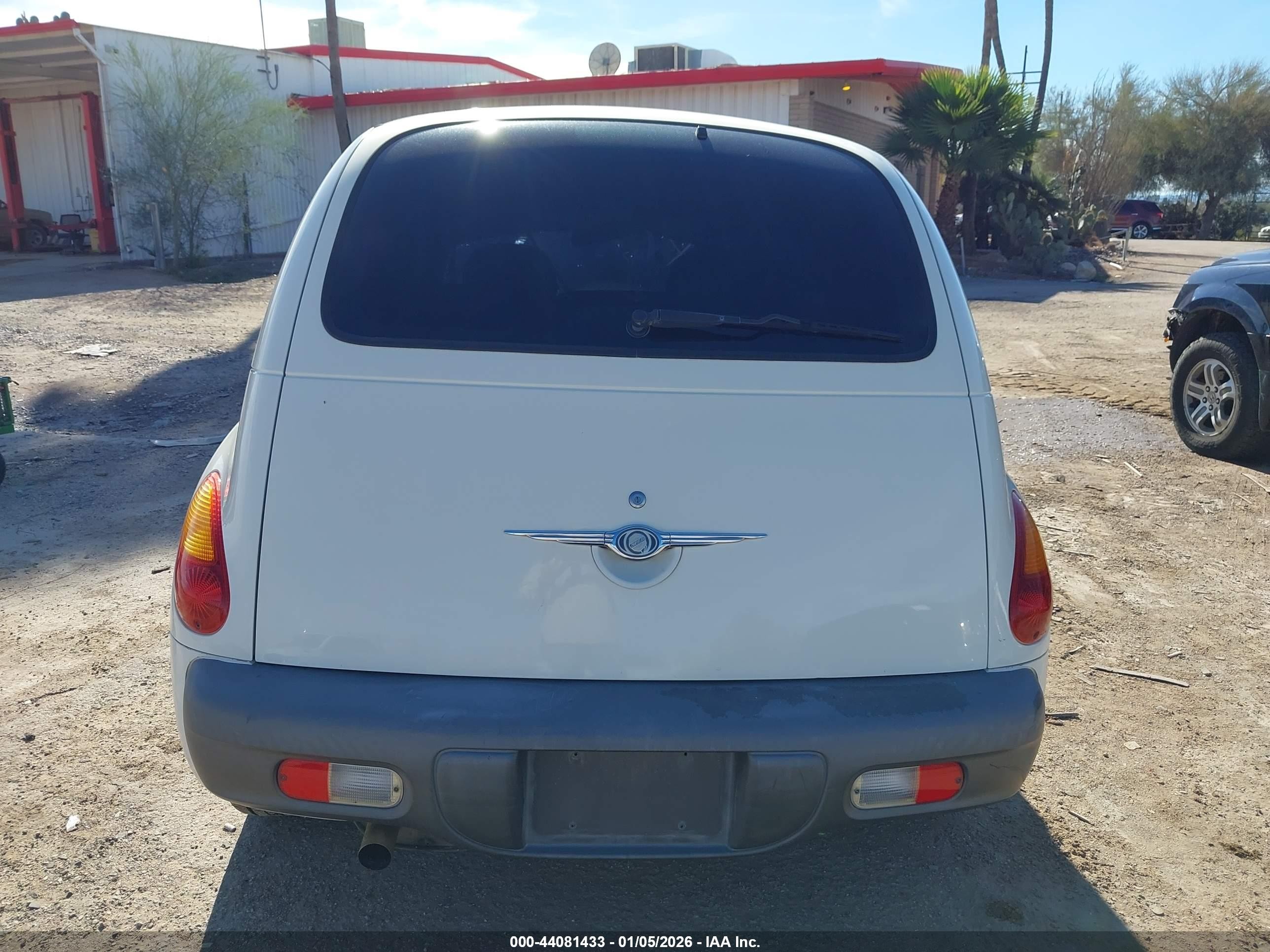 2002 Chrysler Pt Cruiser   Белый vin: 3C4FY48B02T316598