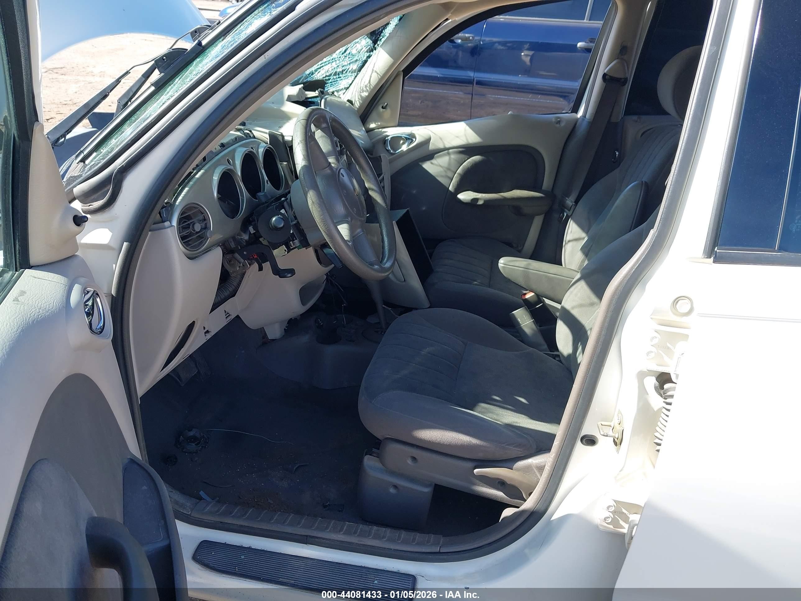 2002 Chrysler Pt Cruiser   Белый vin: 3C4FY48B02T316598