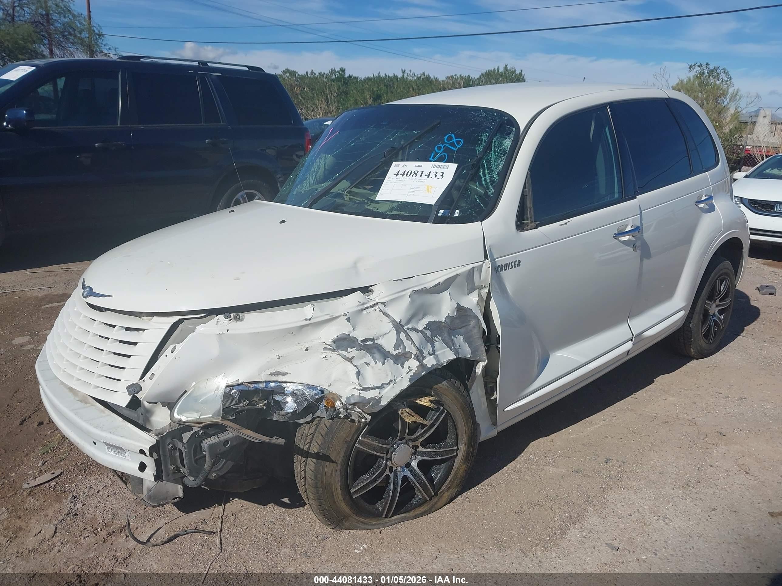 2002 Chrysler Pt Cruiser   Белый vin: 3C4FY48B02T316598