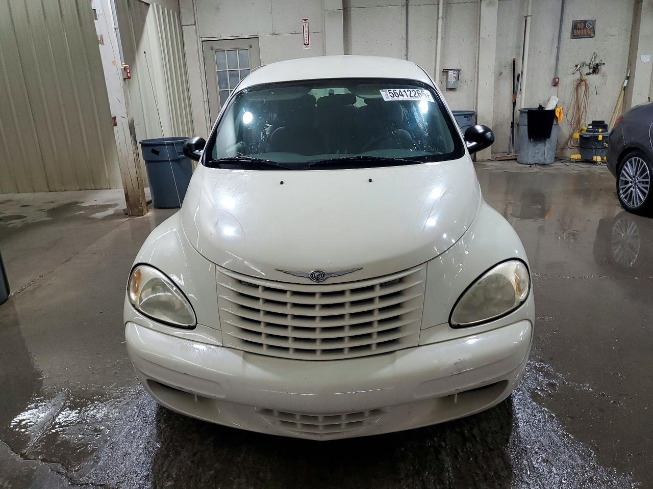 2005 Chrysler Pt Cruiser Cream vin: 3C4FY48B05T500783