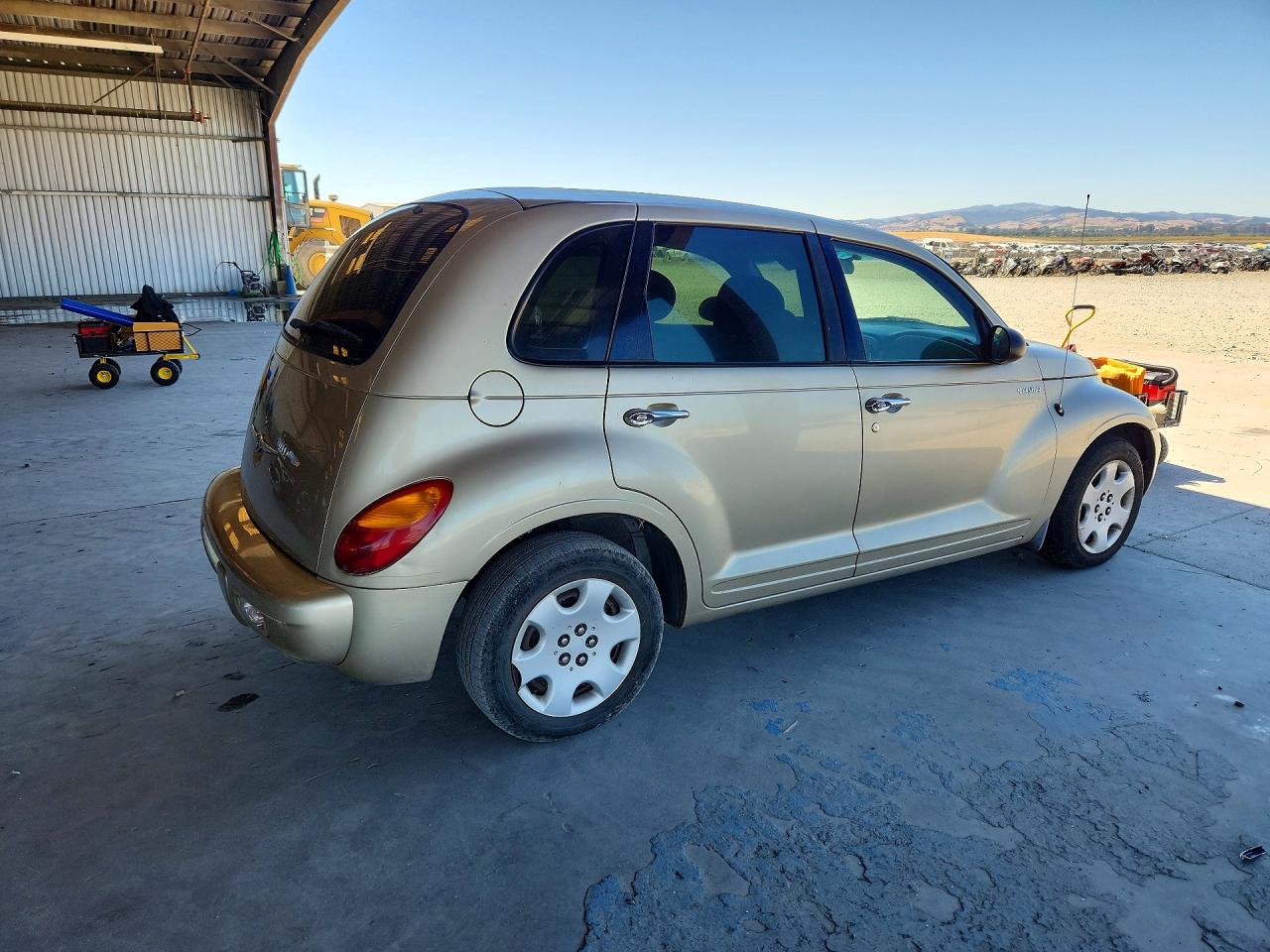 2005 Chrysler Pt Cruiser Желто-коричневый vin: 3C4FY48B05T555248