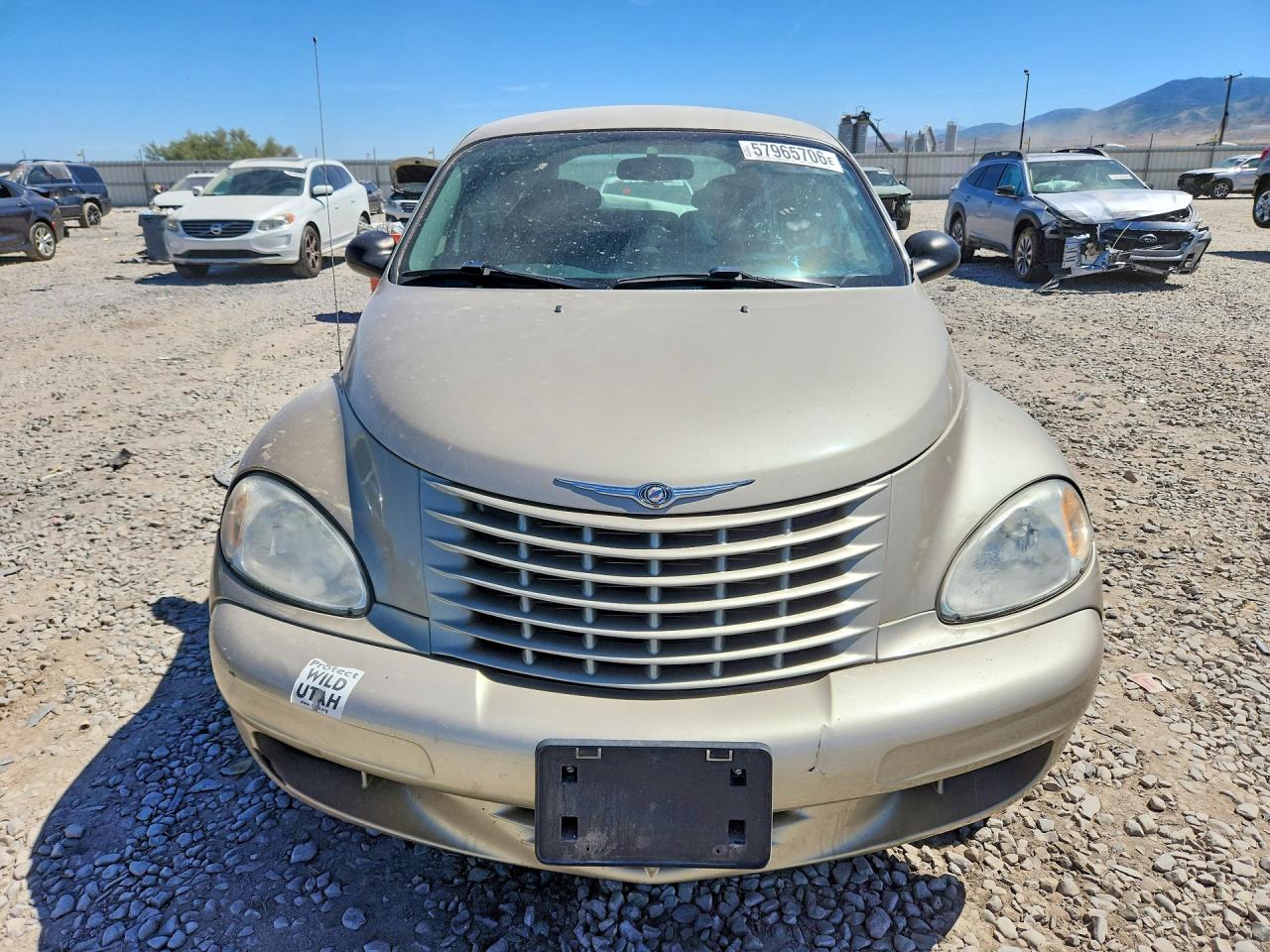 2005 Chrysler Pt Cruiser Tan vin: 3C4FY48B05T614668