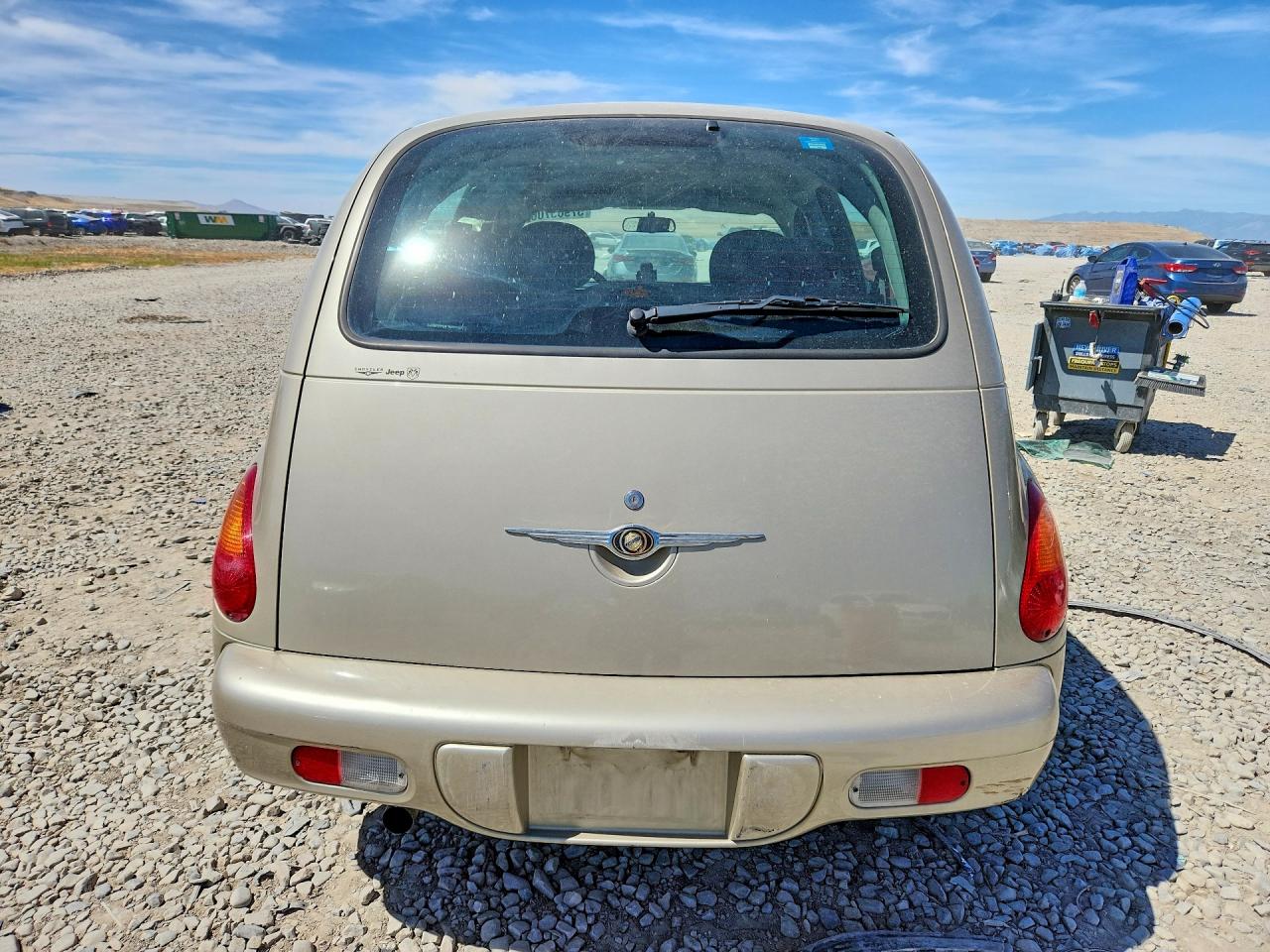 2005 Chrysler Pt Cruiser Tan vin: 3C4FY48B05T614668