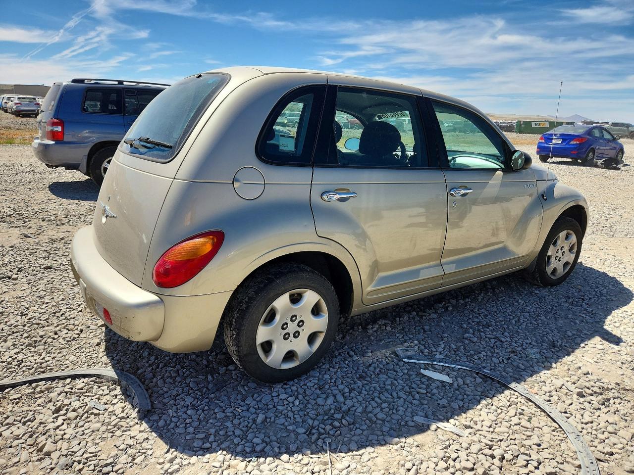 2005 Chrysler Pt Cruiser Tan vin: 3C4FY48B05T614668