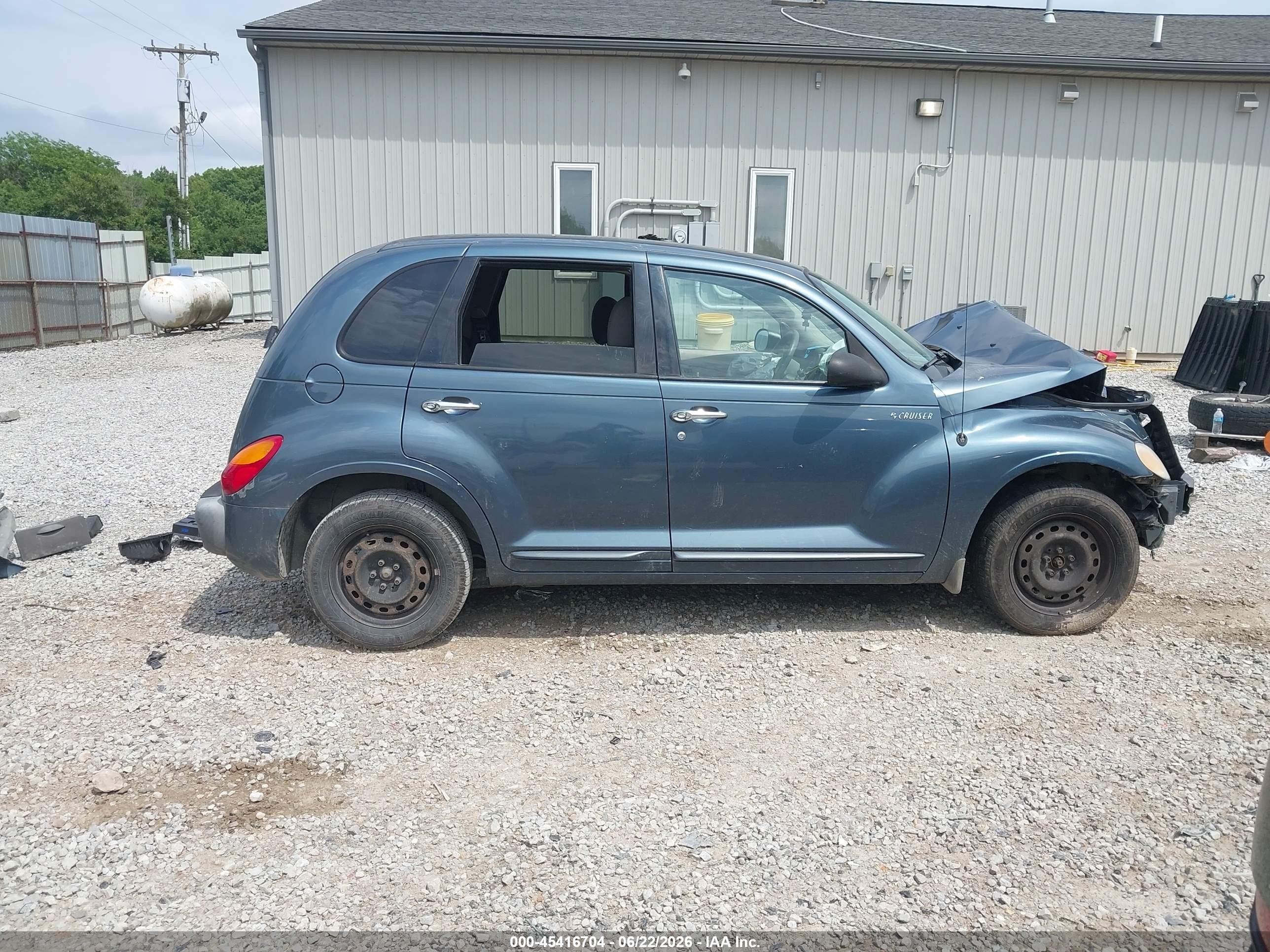 2002 Chrysler Pt Cruiser   Синий vin: 3C4FY48B12T271414