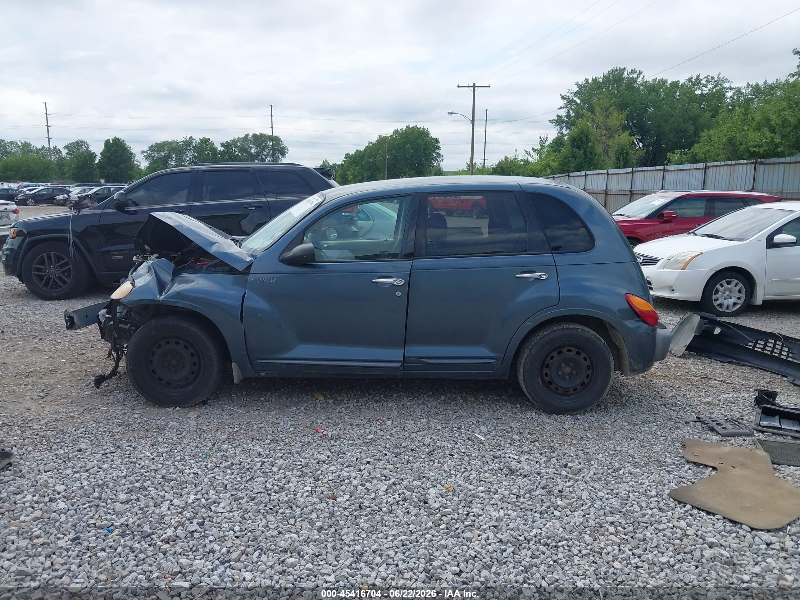 2002 Chrysler Pt Cruiser   Синий vin: 3C4FY48B12T271414