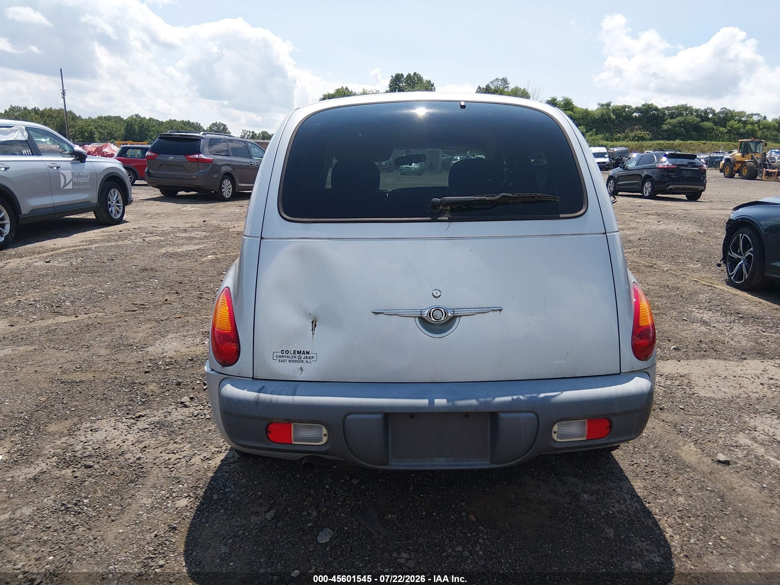 2002 Chrysler Pt Cruiser   Silver vin: 3C4FY48B22T376429