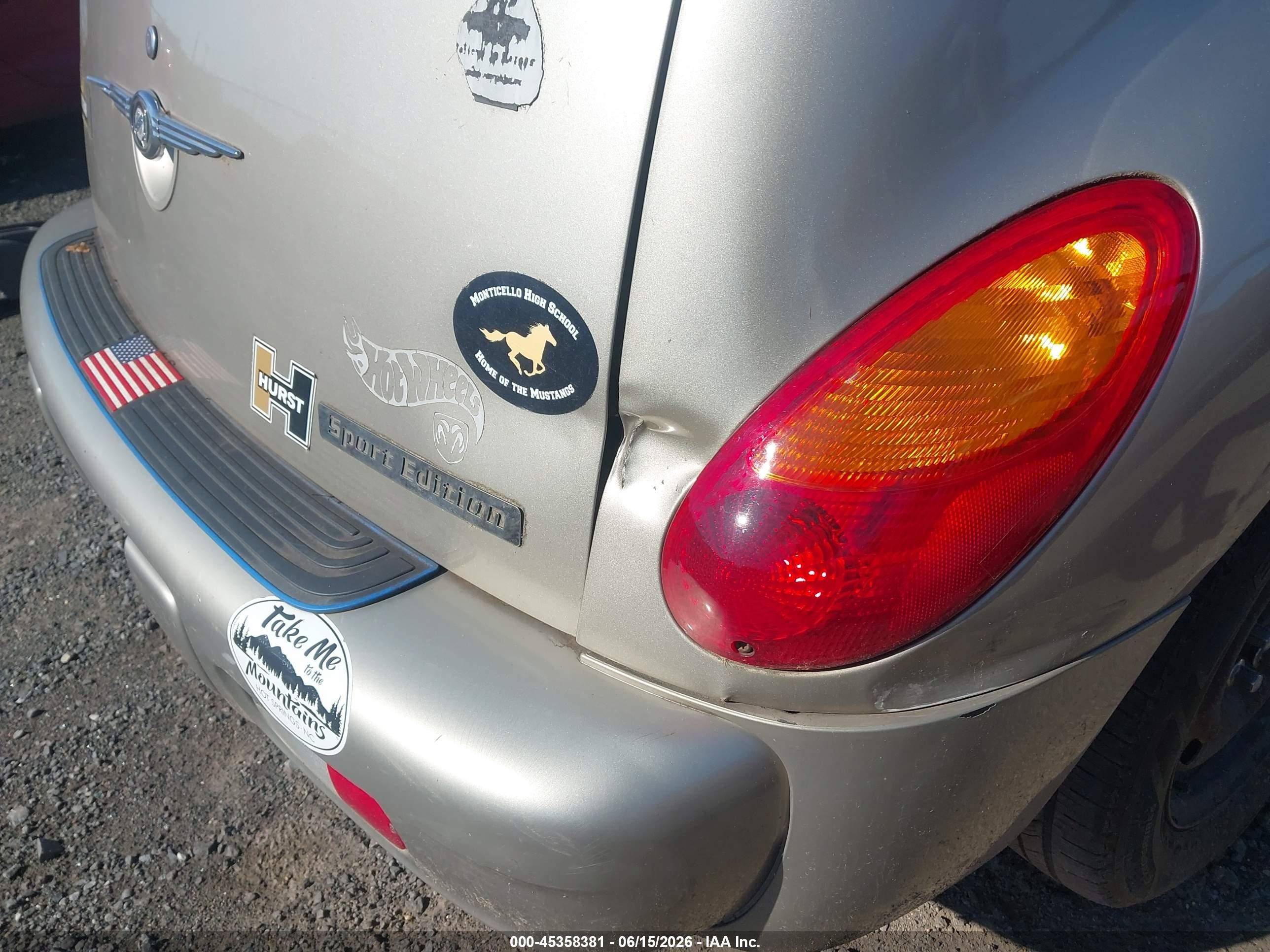2004 Chrysler Pt Cruiser   Gold vin: 3C4FY48B24T336094